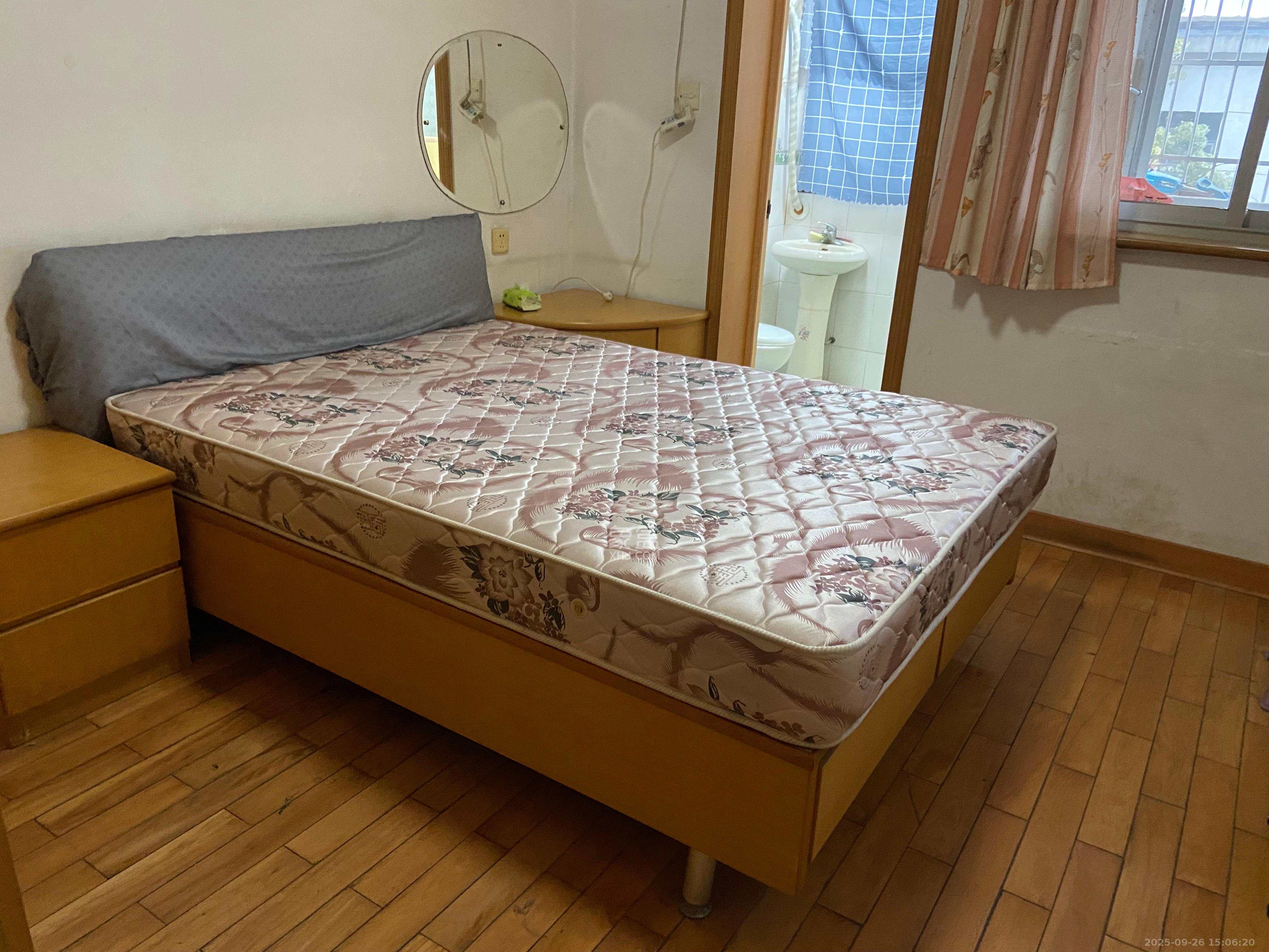 天龙花园 3室1厅2卫 2000.0元/月 天龙花园 3室1厅2卫 2000.0元/月室内图