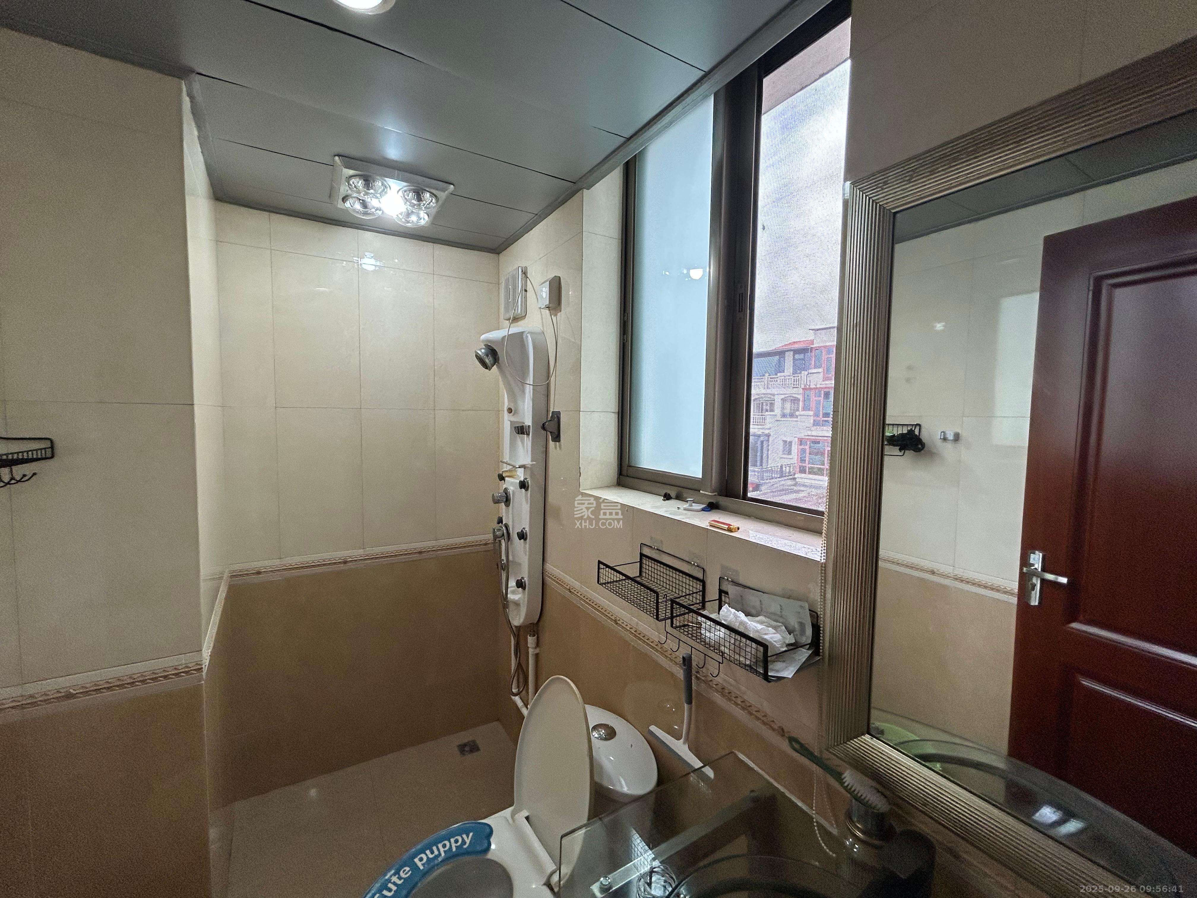 碧桂园威尼斯城 5室2厅3卫 5400.0元/月 碧桂园威尼斯城 5室2厅3卫 5400.0元/月室内图