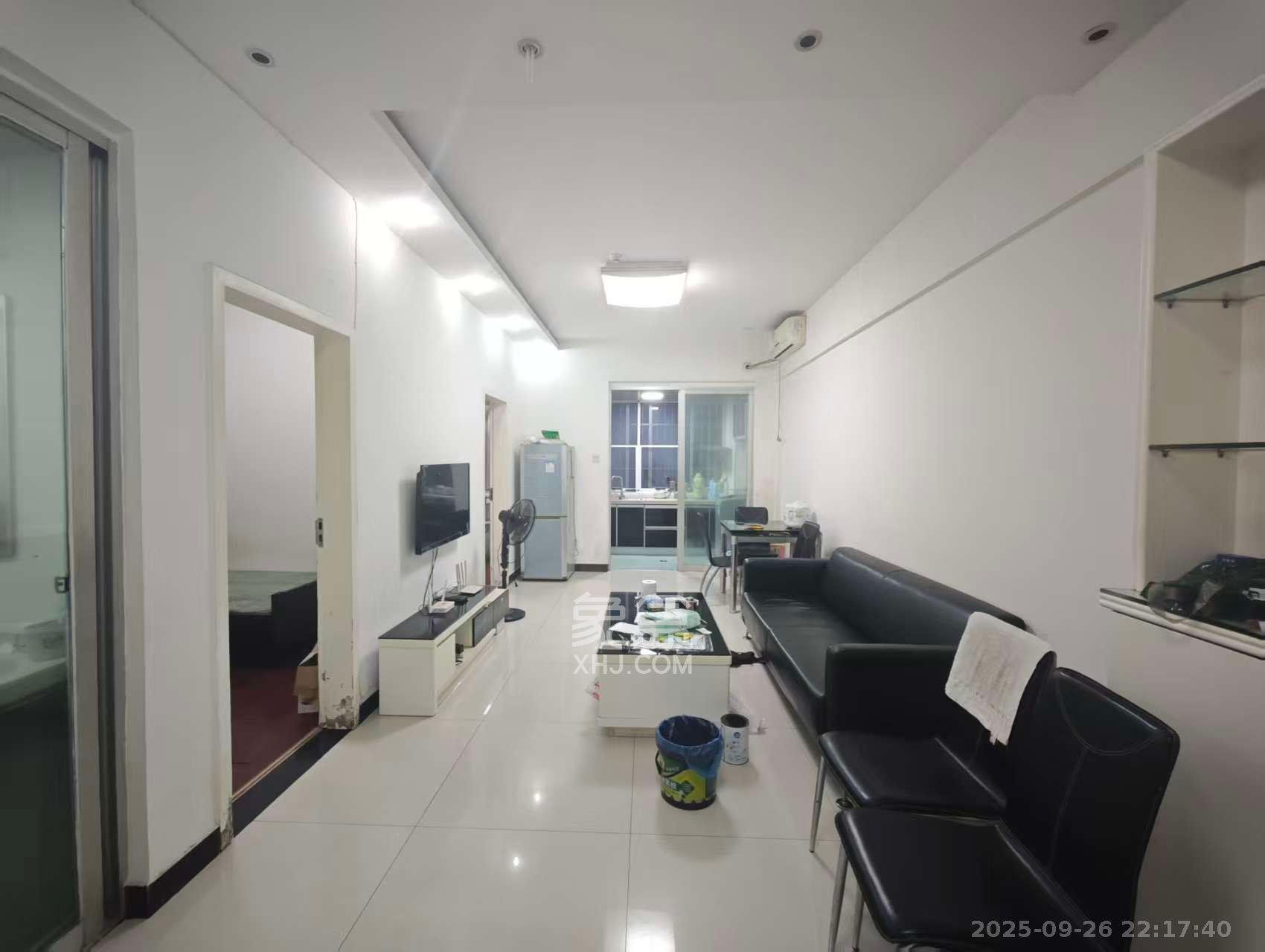 观湖公寓 2室1厅1卫 2200.0元/月 观湖公寓 2室1厅1卫 2200.0元/月室内图