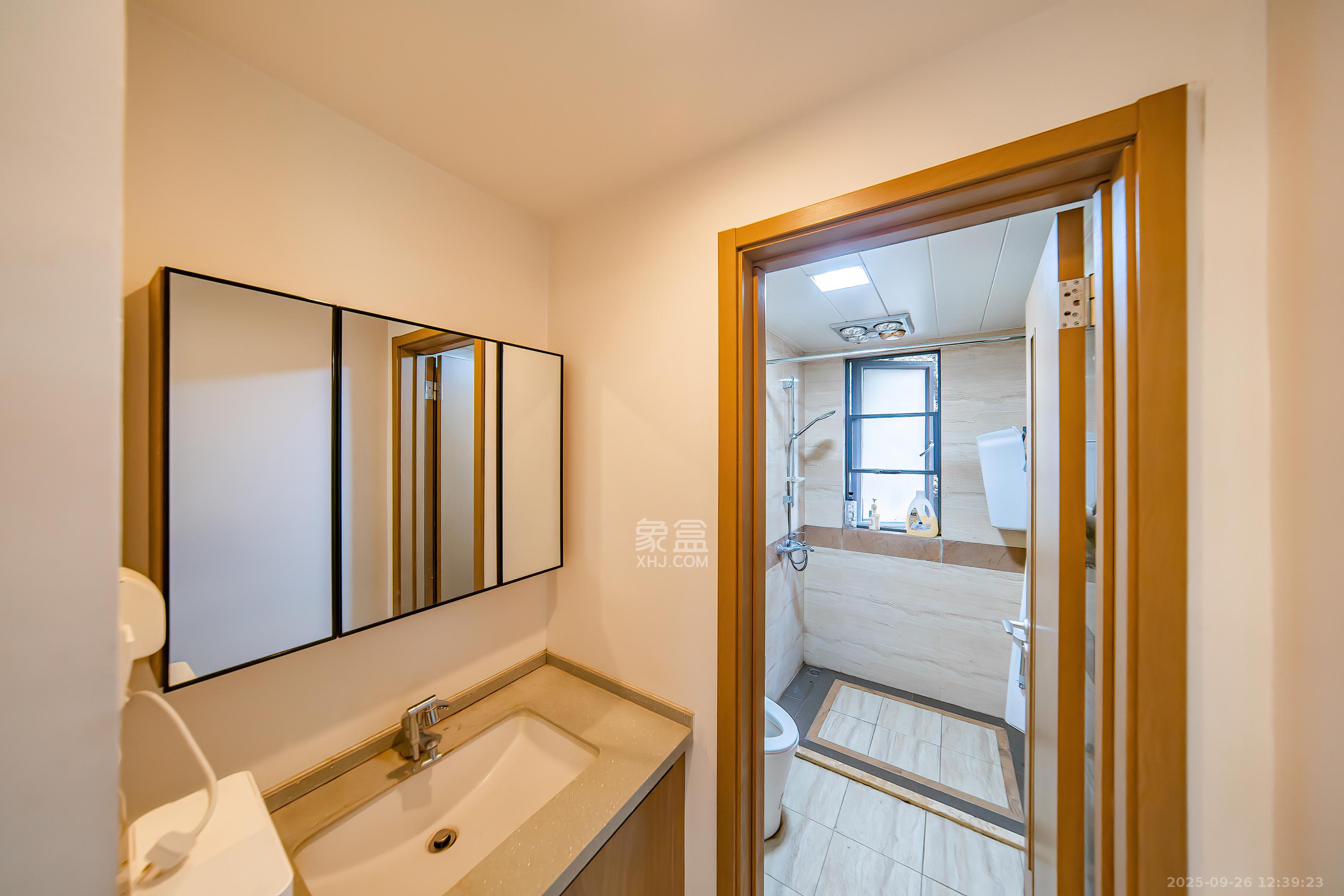 万科白鹭郡 2室2厅1卫 113.0万 万科白鹭郡 2室2厅1卫 113.0万卫生间