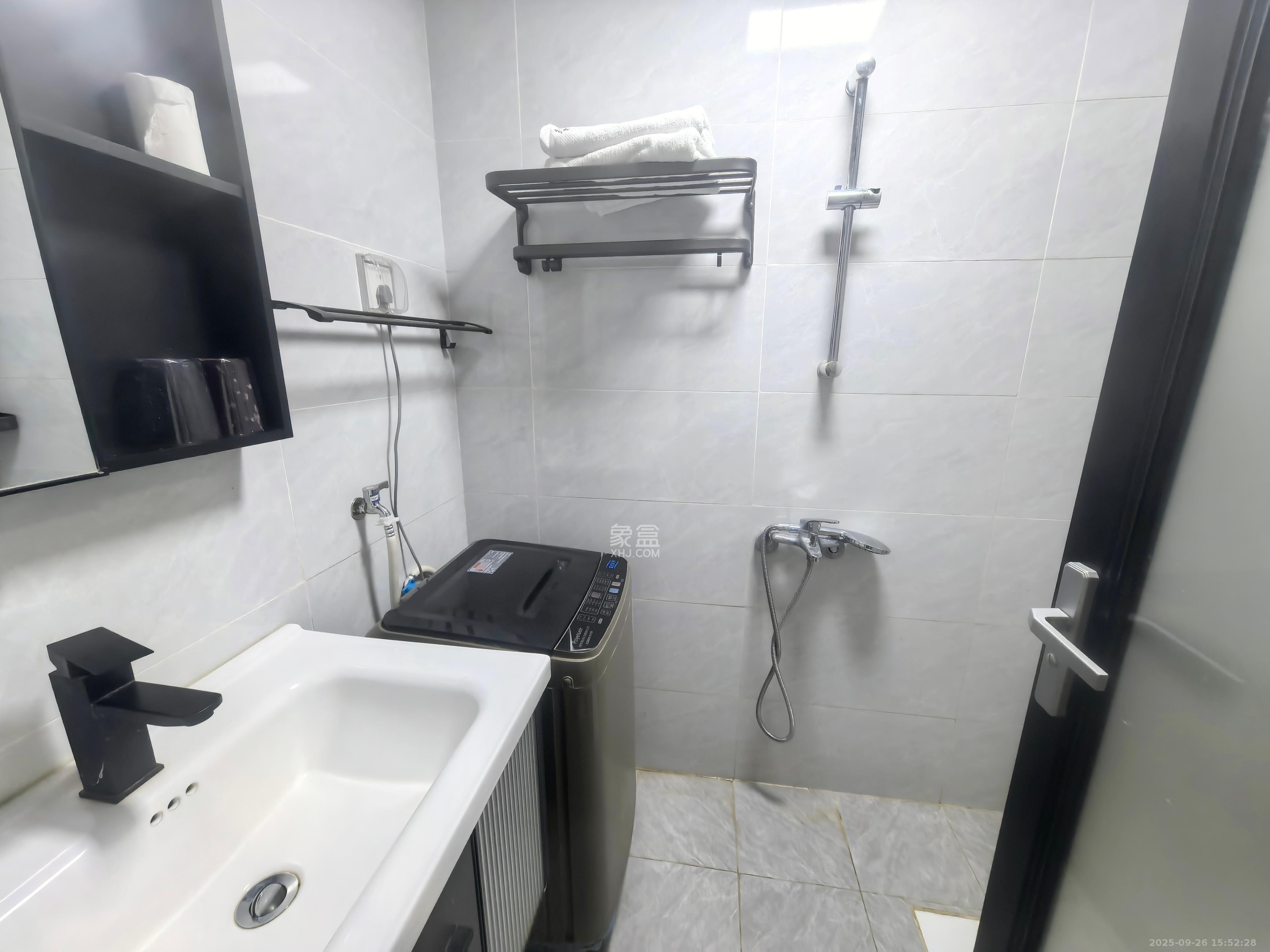 碧桂园城市之光 1室0厅0卫 1600.0元/月 碧桂园城市之光 1室0厅0卫 1600.0元/月室内图