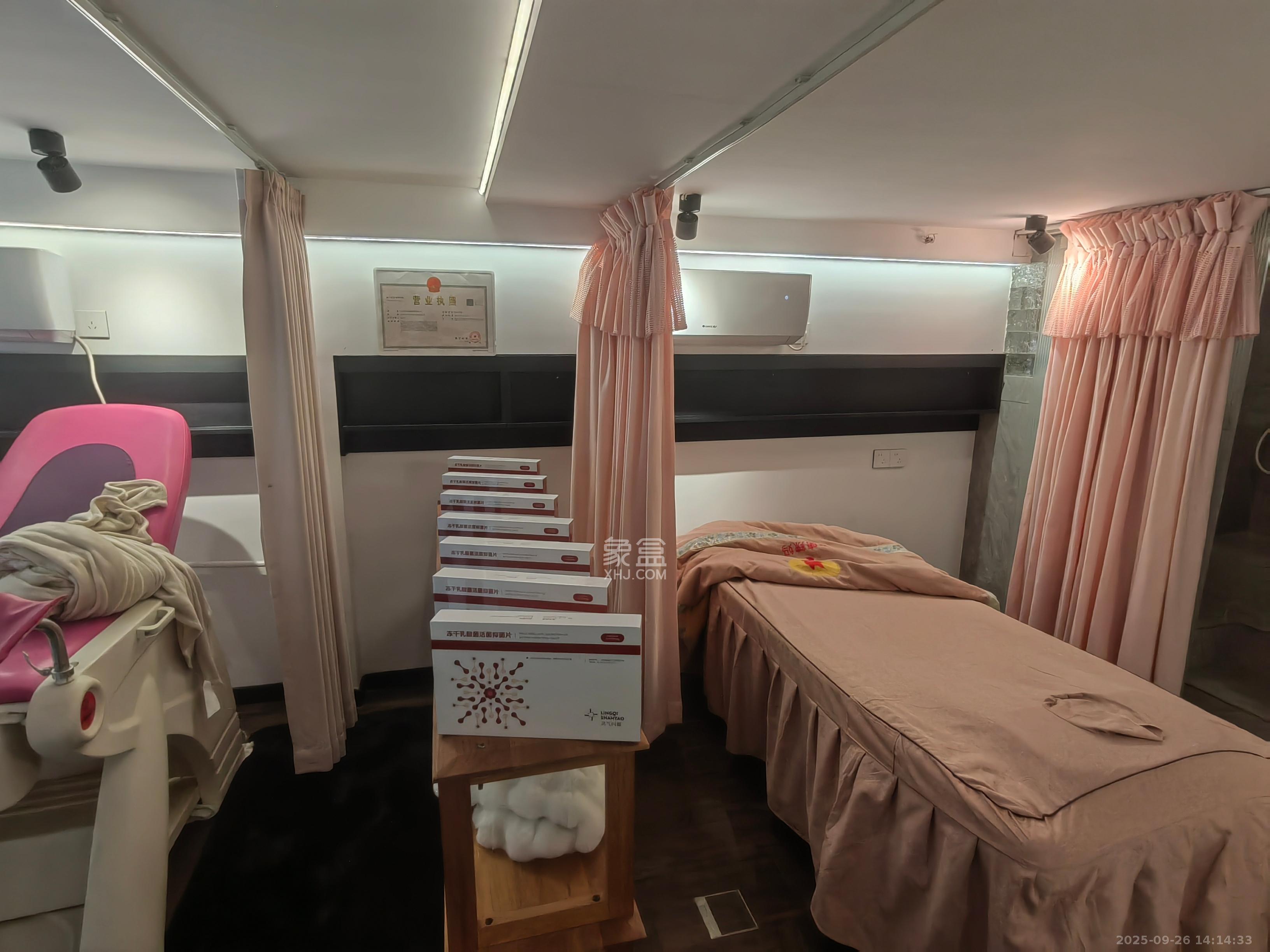 保利天禧EF区 2室1厅1卫 2500.0元/月 保利天禧EF区 2室1厅1卫 2500.0元/月室内图