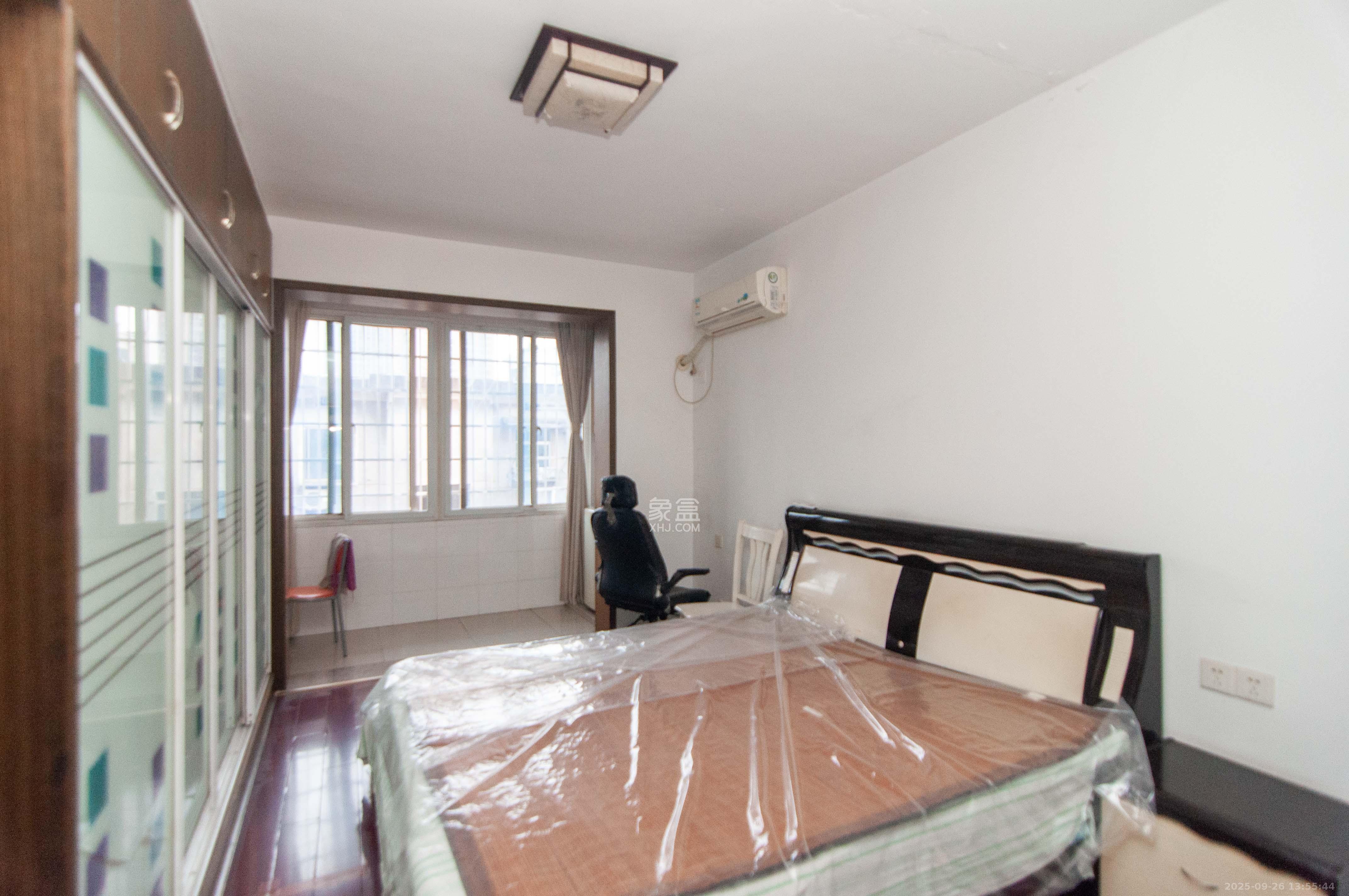 湘仪家园 4室2厅1卫 41.8万 湘仪家园 4室2厅1卫 41.8万其他