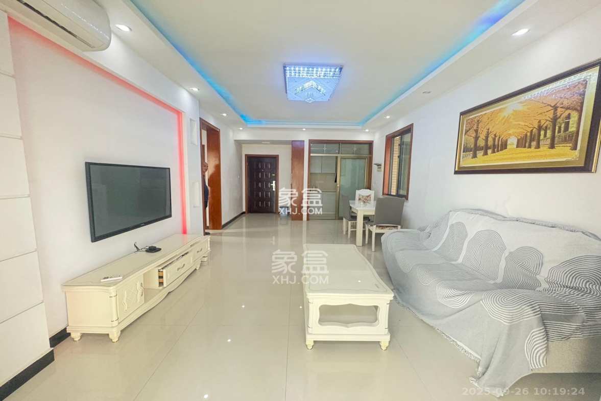 联诚国际城  2室1厅1卫    1400.0元/月 联诚国际城  2室1厅1卫    1400.0元/月室内图1