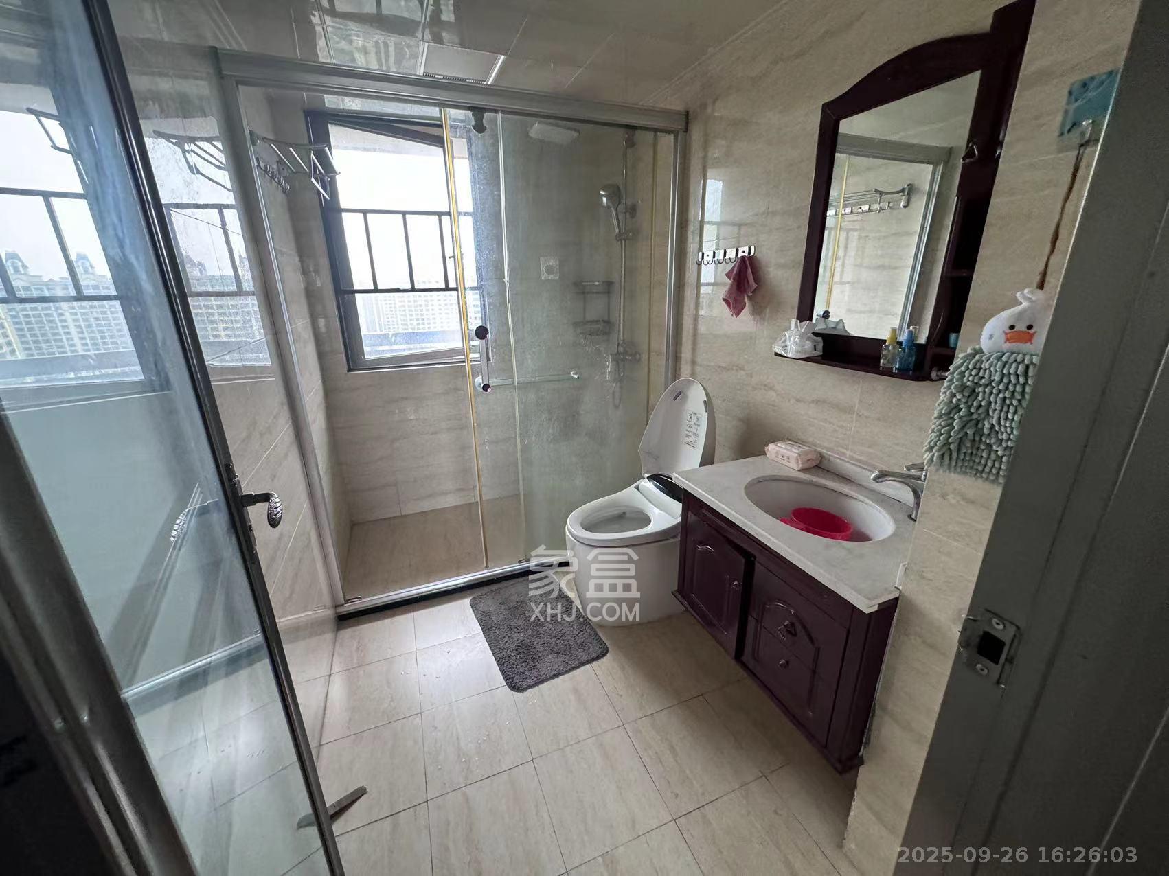 润和之悦(金泽园) 4室2厅2卫 2200.0元/月 润和之悦(金泽园) 4室2厅2卫 2200.0元/月室内图