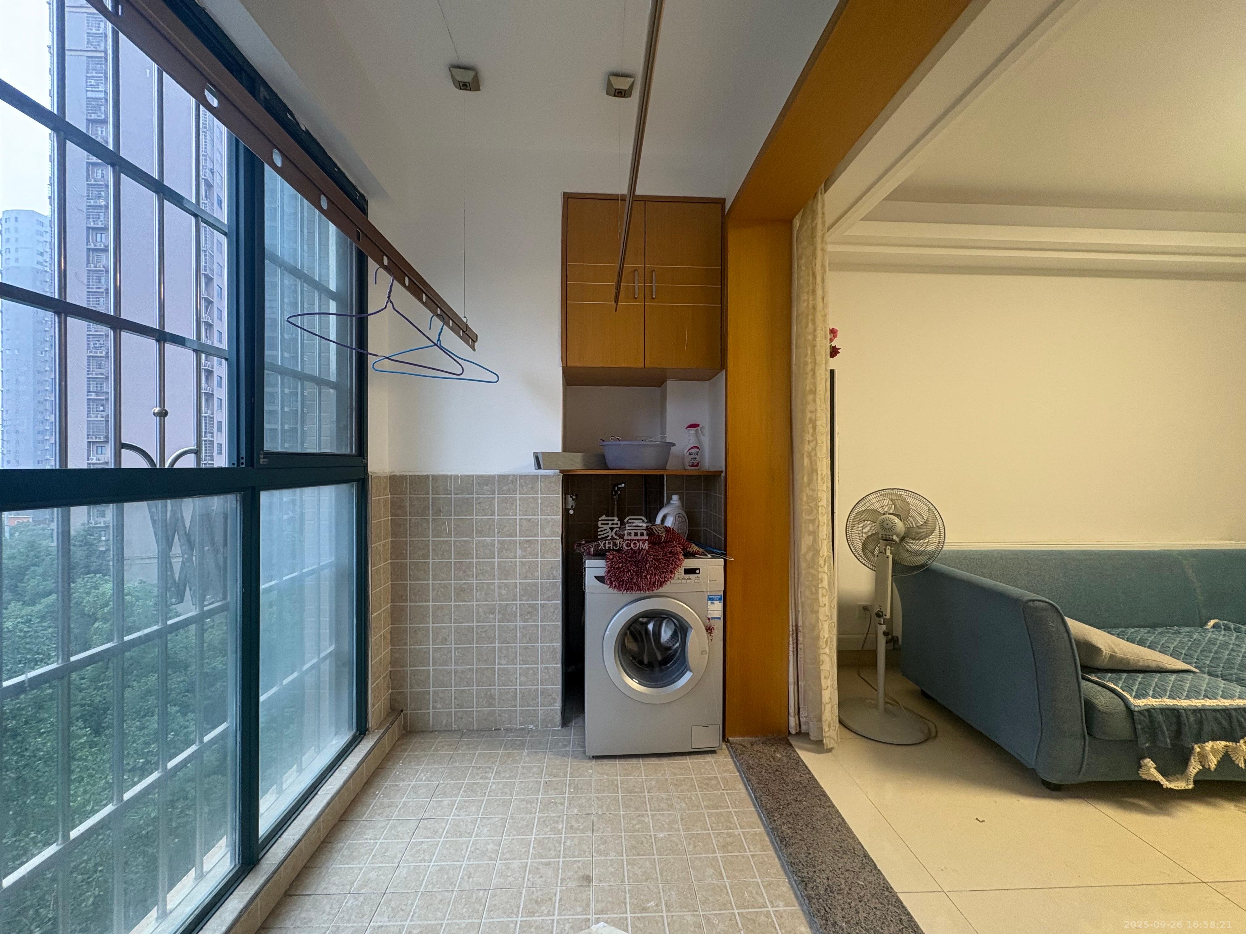 筑梦佳园  3室2厅1卫    1800.0元/月室内图