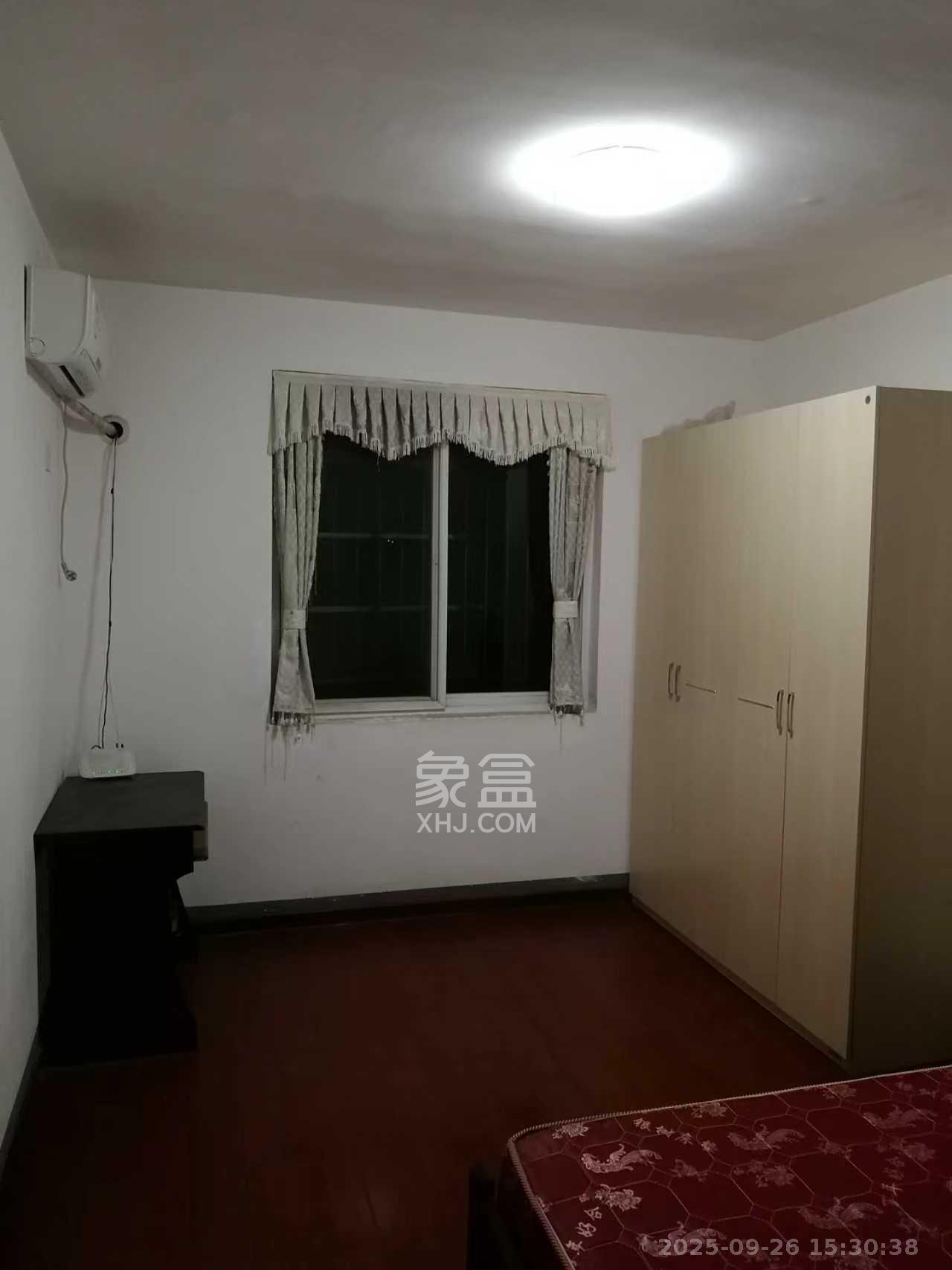 江南公寓 1室0厅0卫 1700.0元/月 江南公寓 1室0厅0卫 1700.0元/月室内图