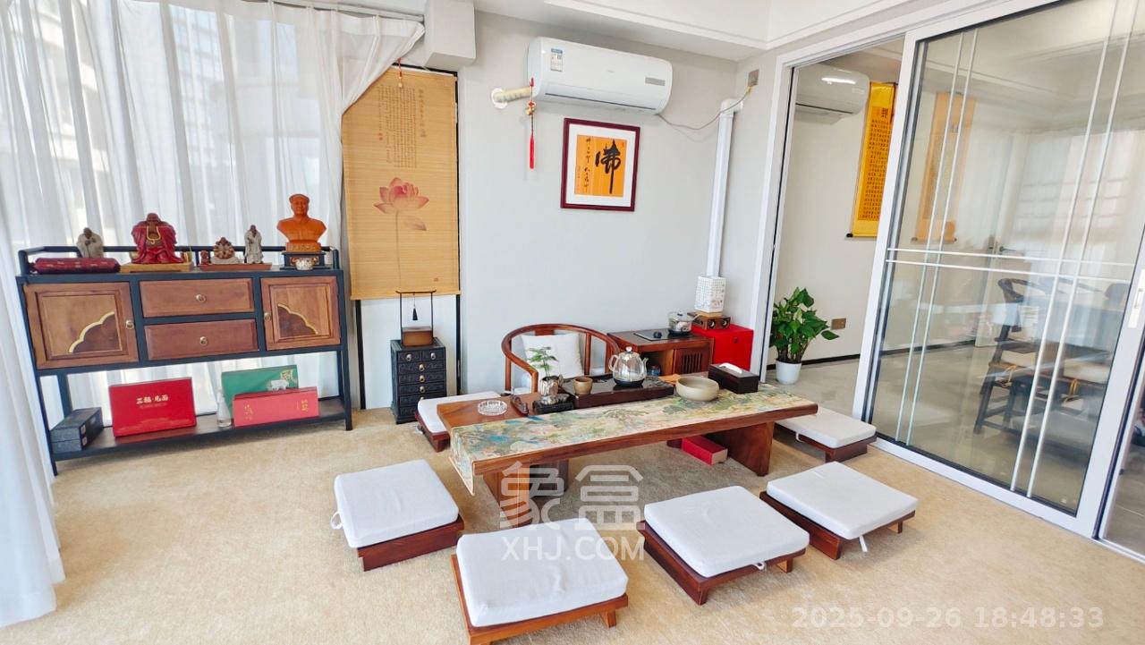 潮宗御苑  4室2厅2卫   14800.00元/月室内图
