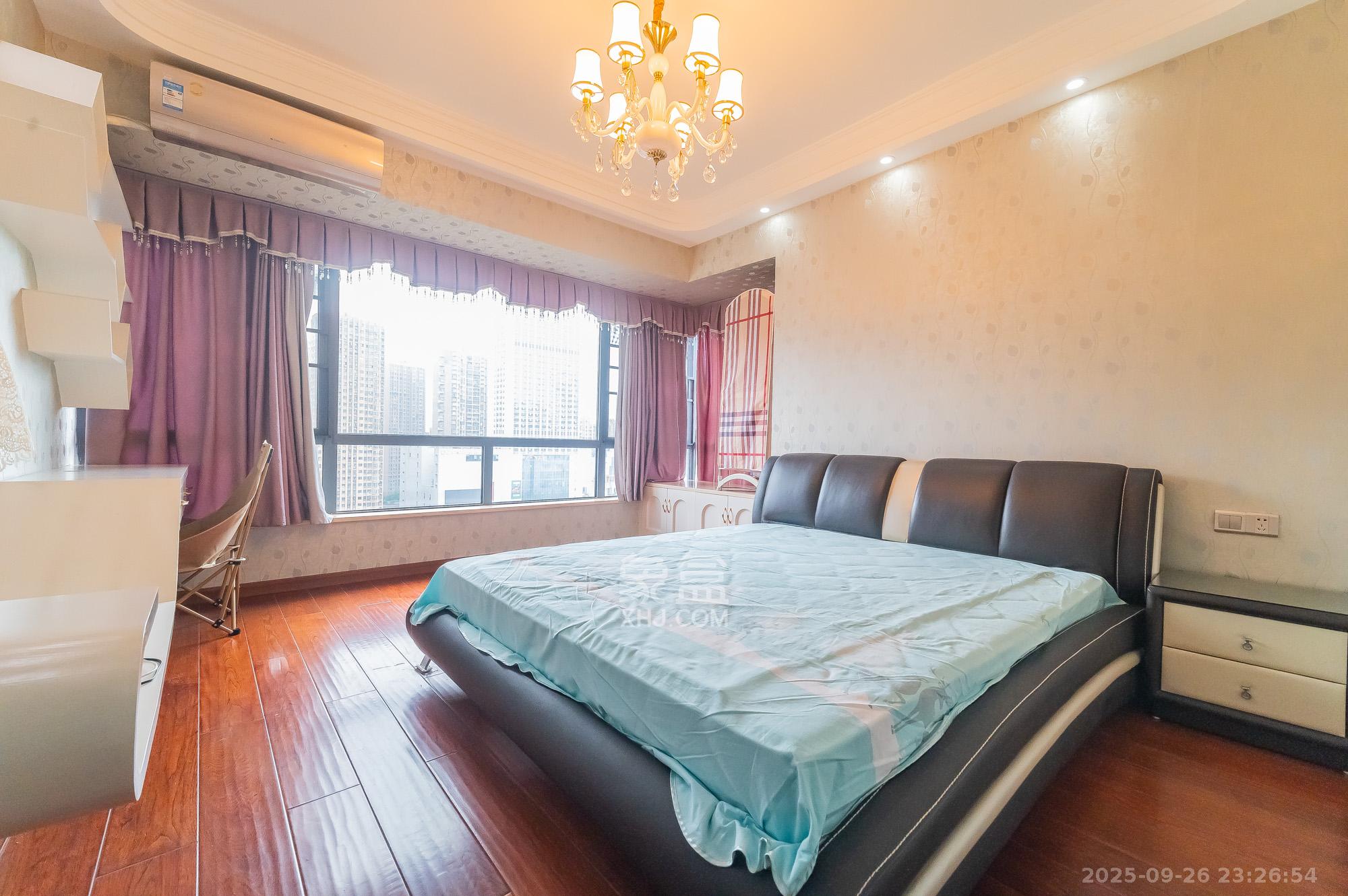 恒基凯旋门一二期  1室0厅0卫    152.8万 恒基凯旋门一二期  1室0厅0卫    152.8万卧室