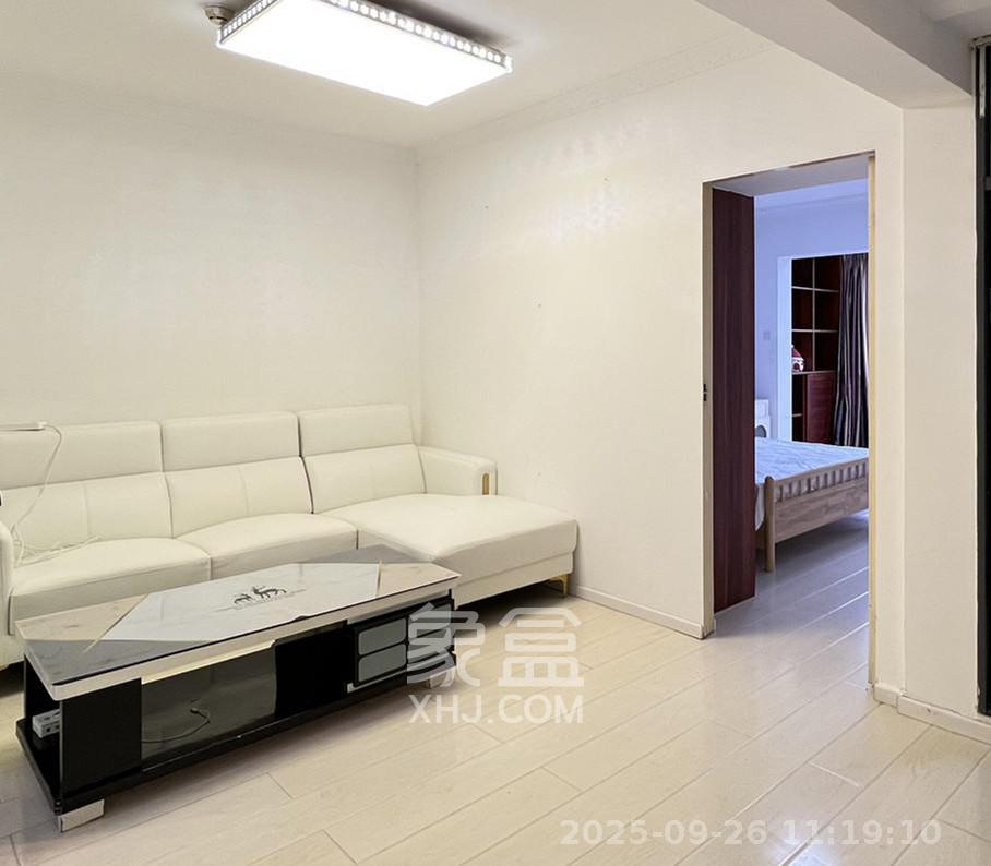 少帅府  1室1厅1卫    2100.0元/月