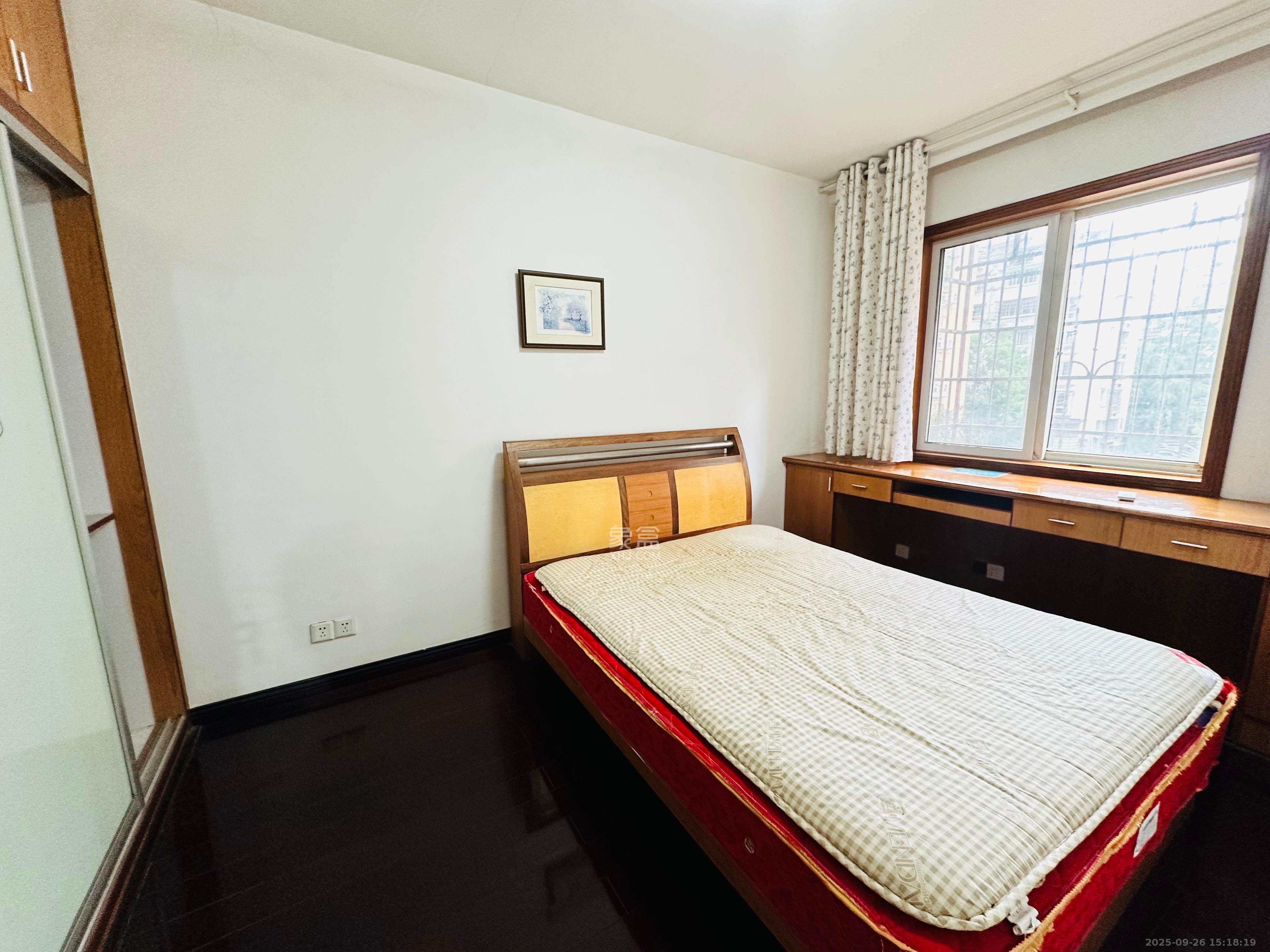 锦绣家园 3室0厅0卫 2200.0元/月 锦绣家园 3室0厅0卫 2200.0元/月室内图