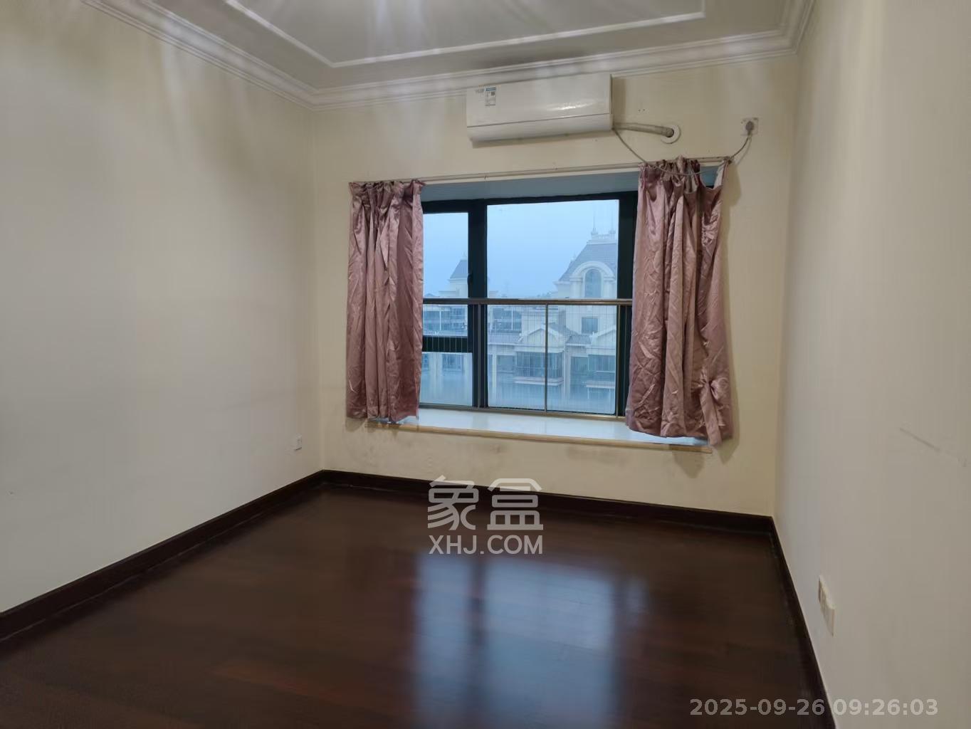 恒大城 3室2厅2卫 2000.0元/月 恒大城 3室2厅2卫 2000.0元/月室内图