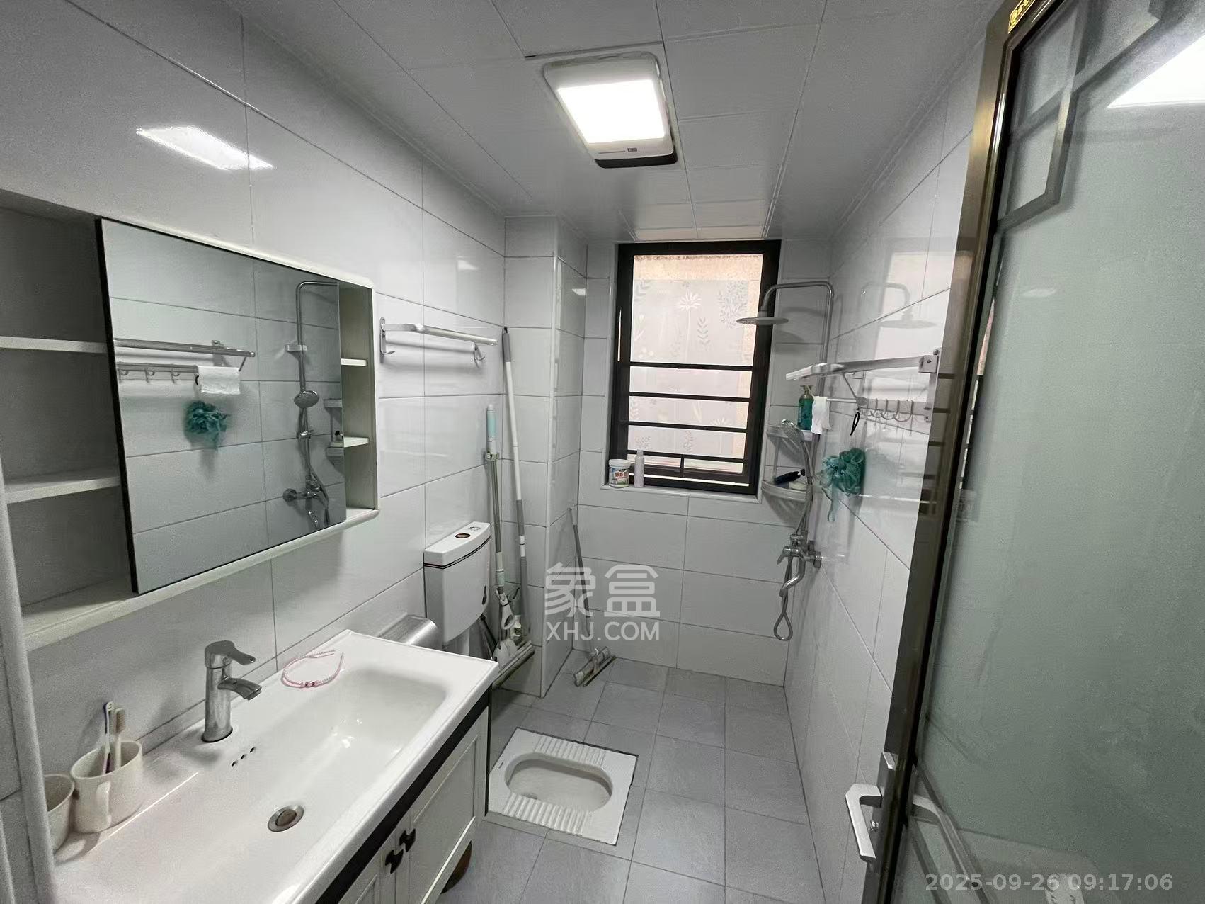 明昇壹城（明昇时代广场）一期  3室2厅1卫    2700.0元/月室内图