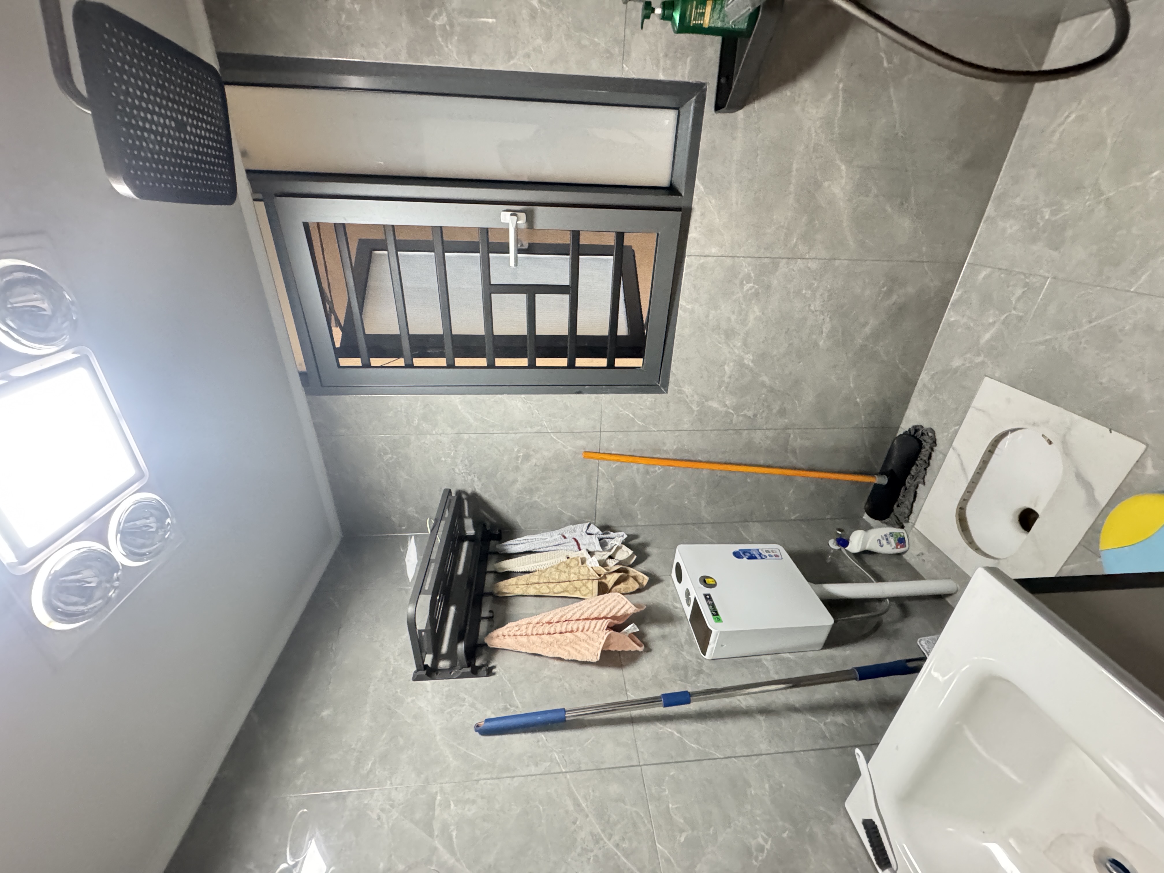 壹号院子  4室0厅0卫   3200.00元/月室内图