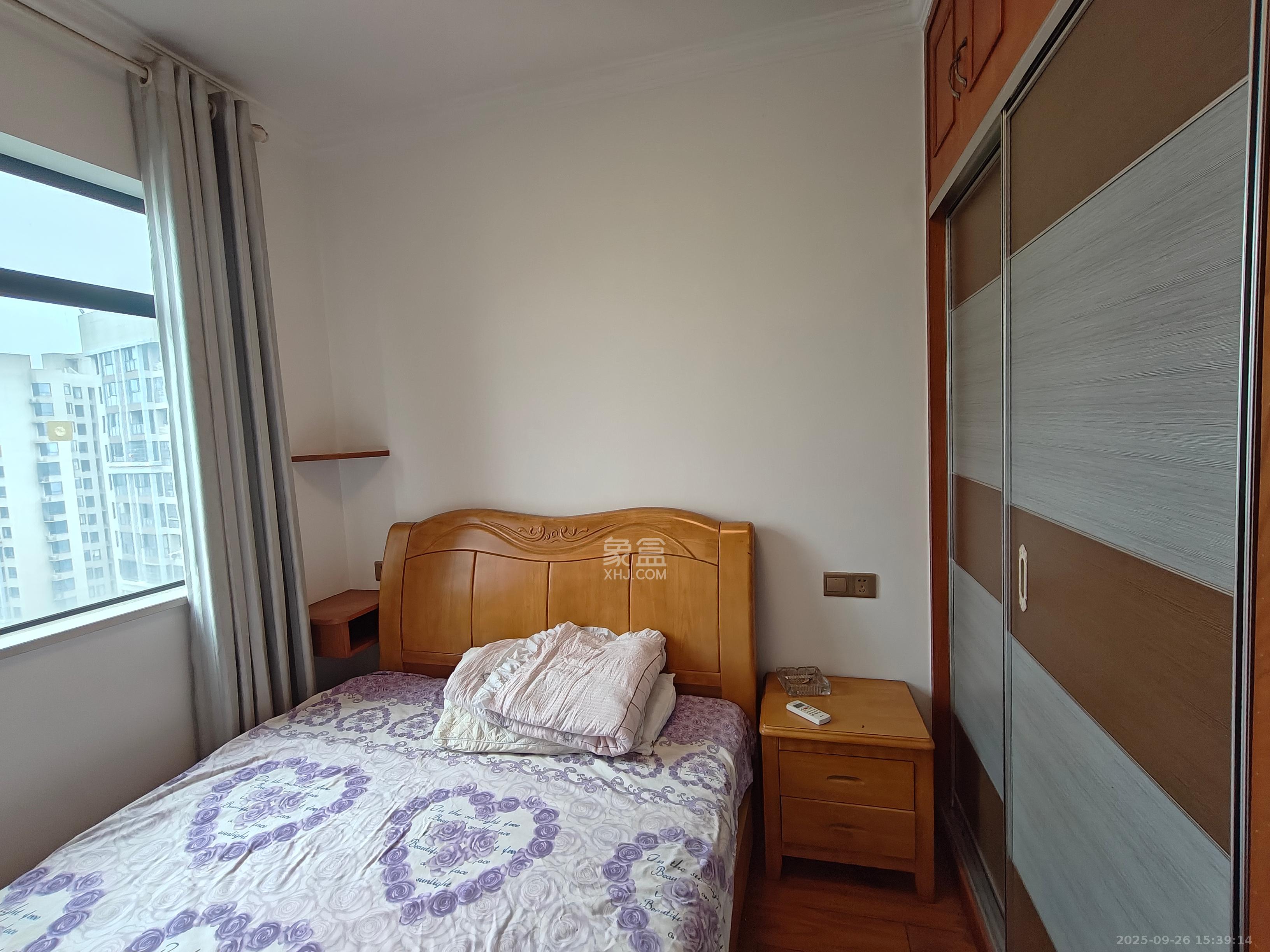 筑梦星园 3室2厅1卫 2200.0元/月 筑梦星园 3室2厅1卫 2200.0元/月室内图