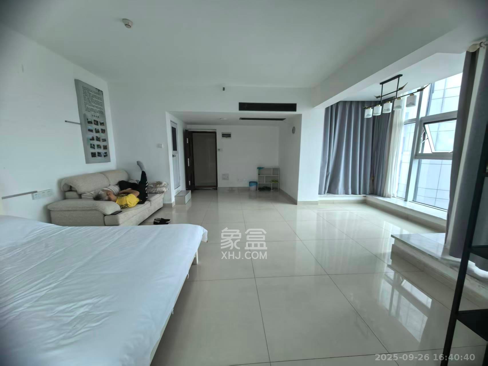 潮宗御苑 1室1厅1卫 3400.0元/月 潮宗御苑 1室1厅1卫 3400.0元/月室内图