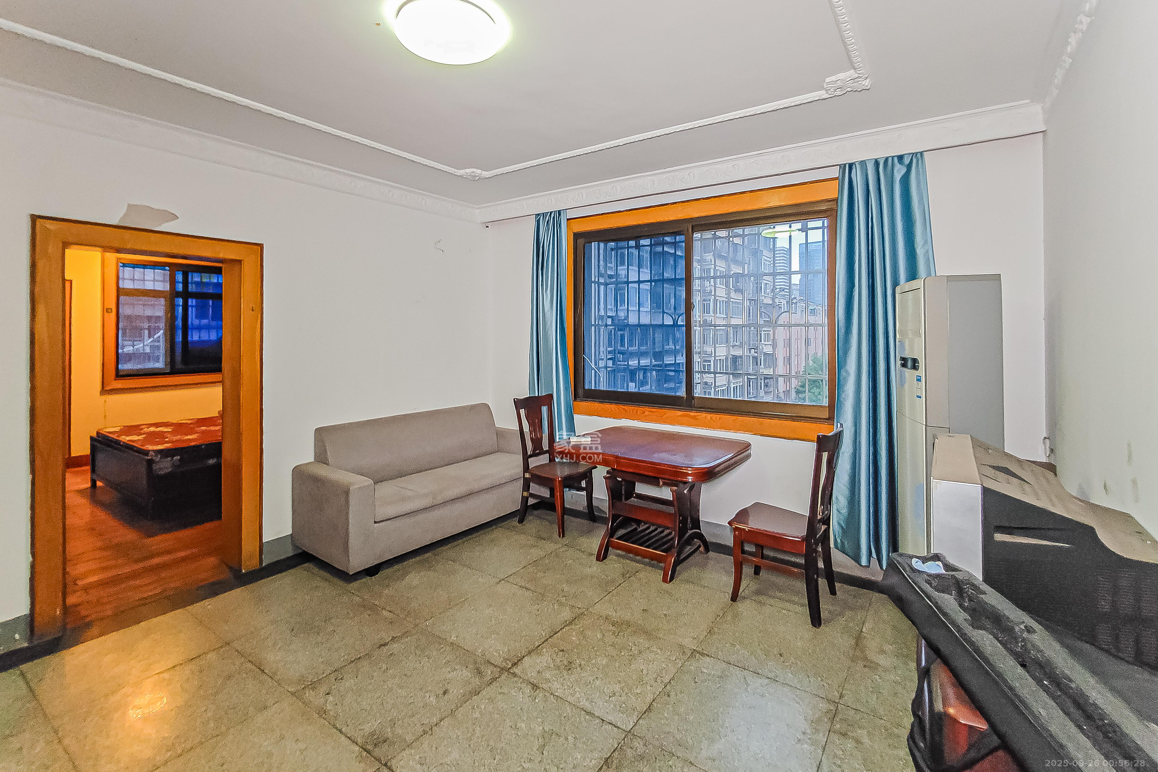 成达花园  2室1厅1卫    42.8万