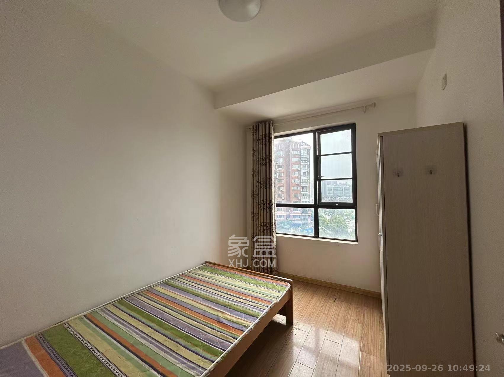 奥林匹克花园贡院一期  3室2厅1卫    1900.0元/月室内图