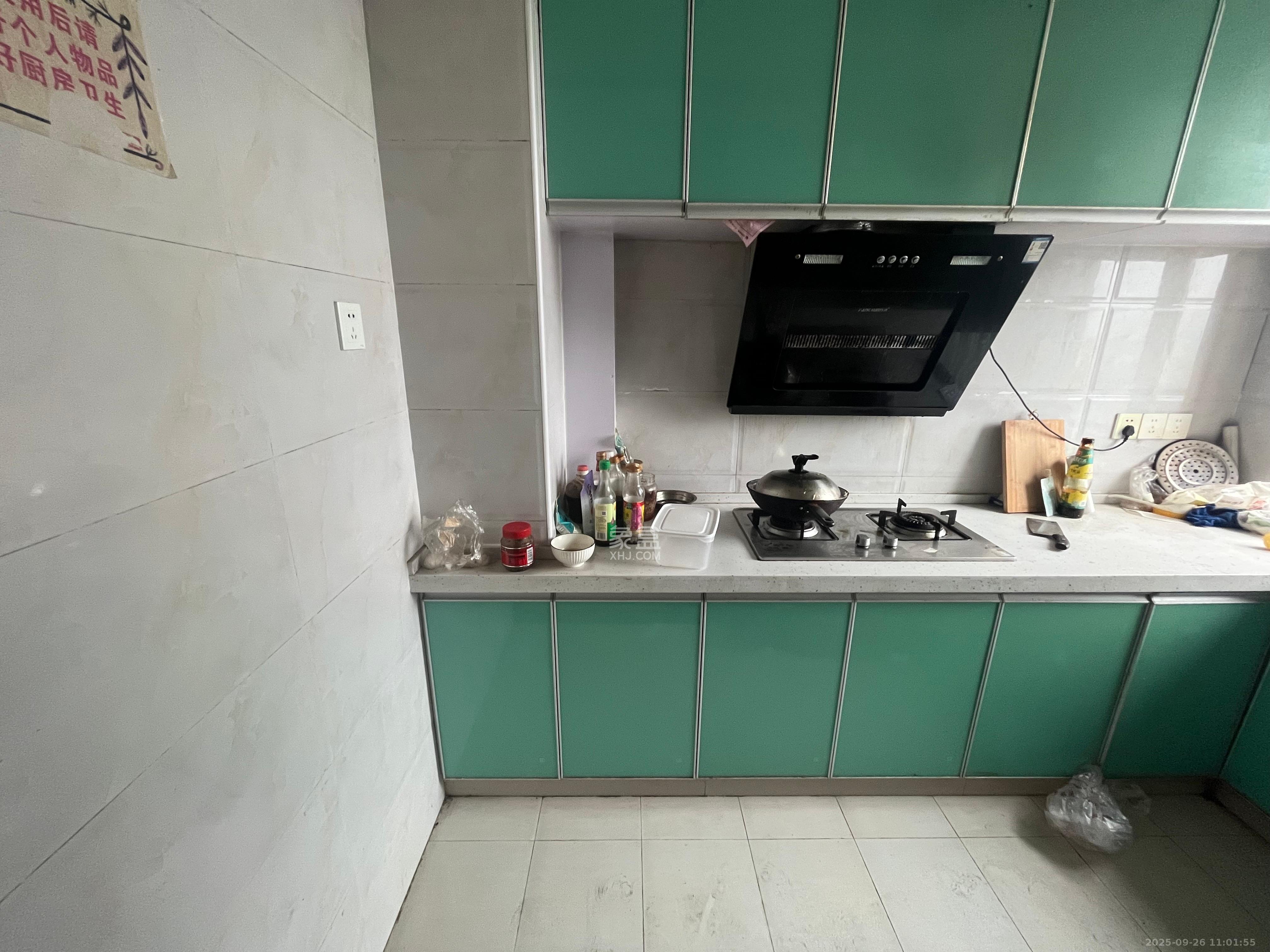 盛世耀凯 3室2厅1卫 1600.0元/月 盛世耀凯 3室2厅1卫 1600.0元/月室内图