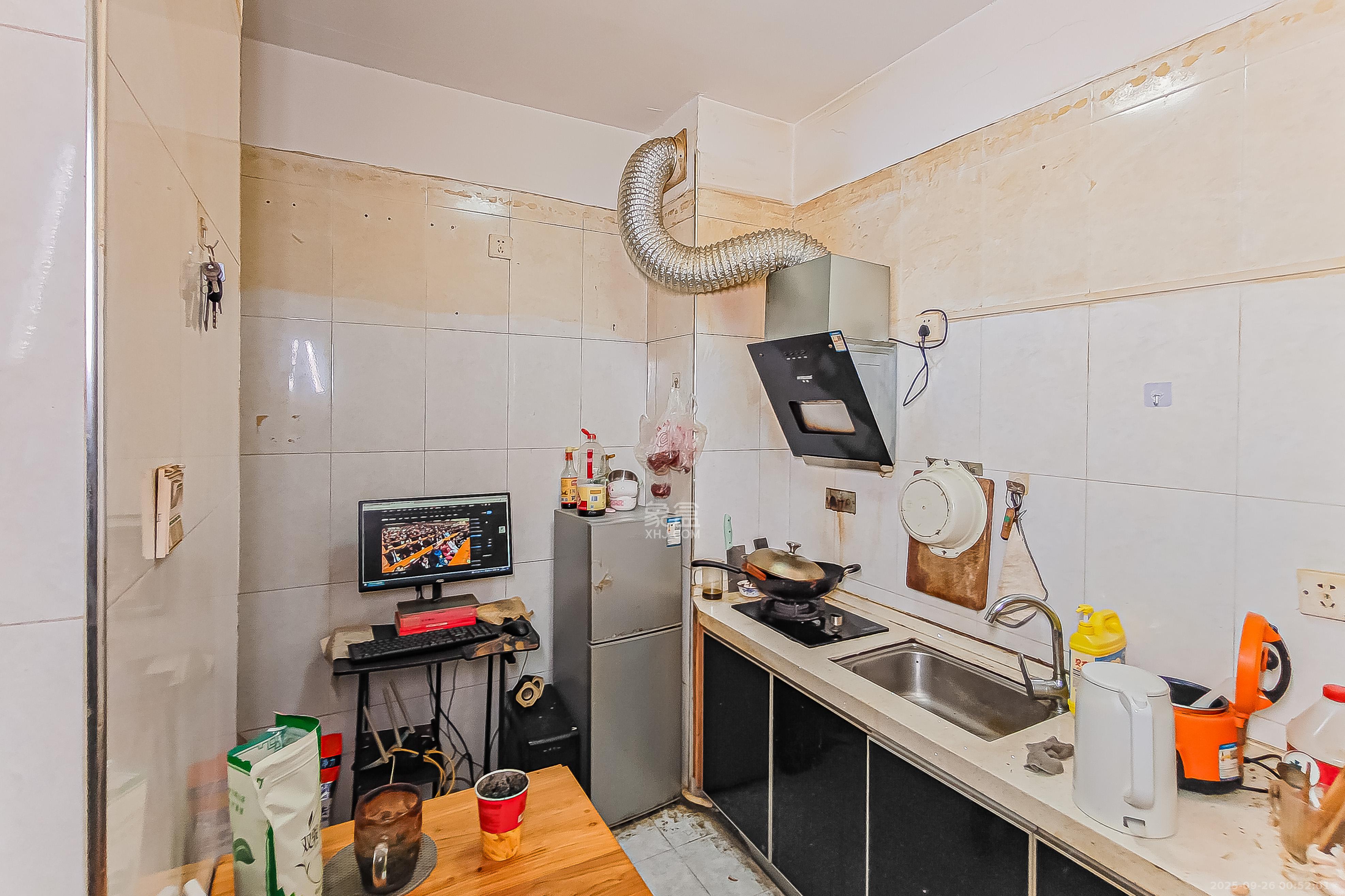 景泰雅苑（景江融城）  1室1厅1卫    32.8万厨房