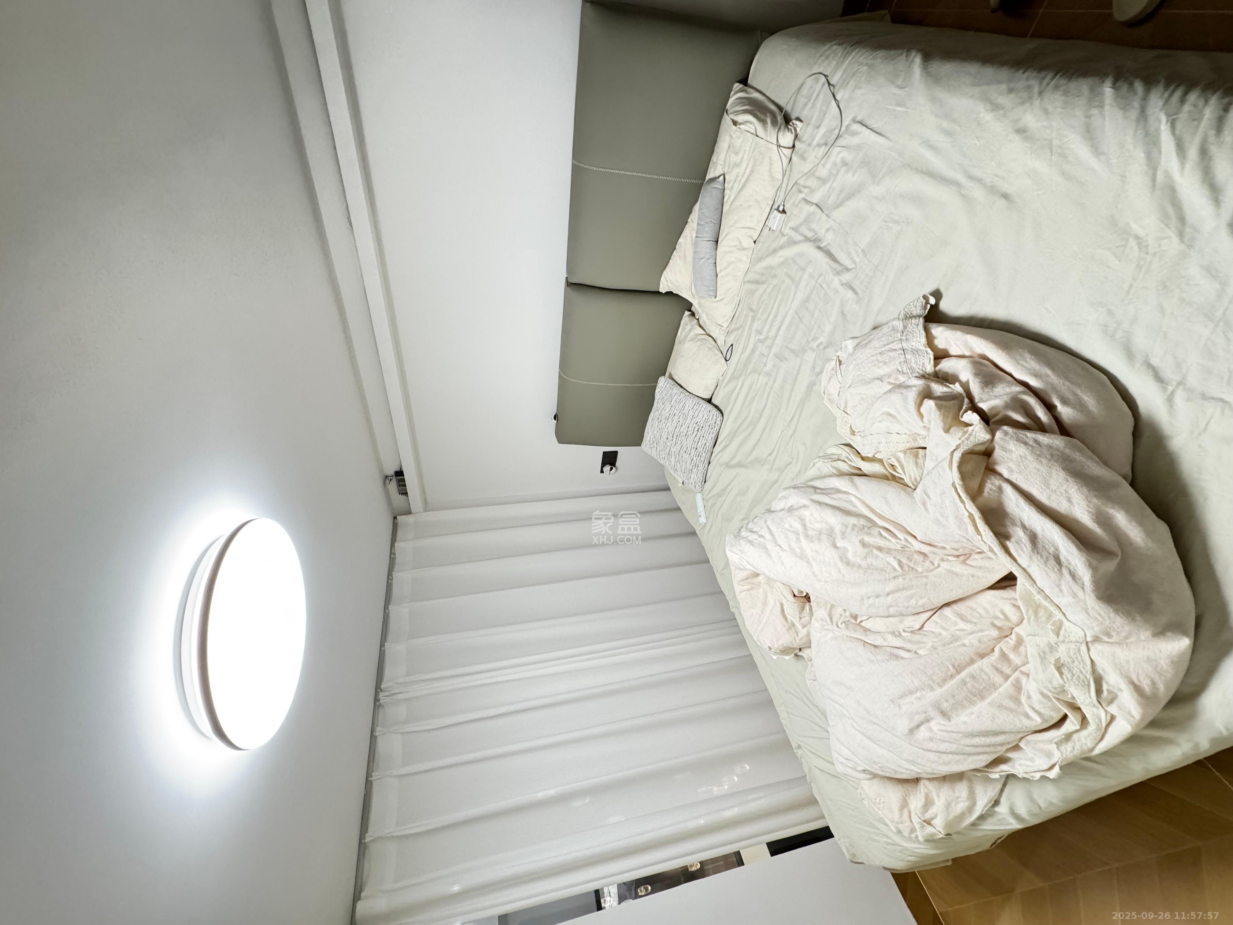 时代MOMA云PARK 2室1厅1卫 2500.0元/月 时代MOMA云PARK 2室1厅1卫 2500.0元/月室内图