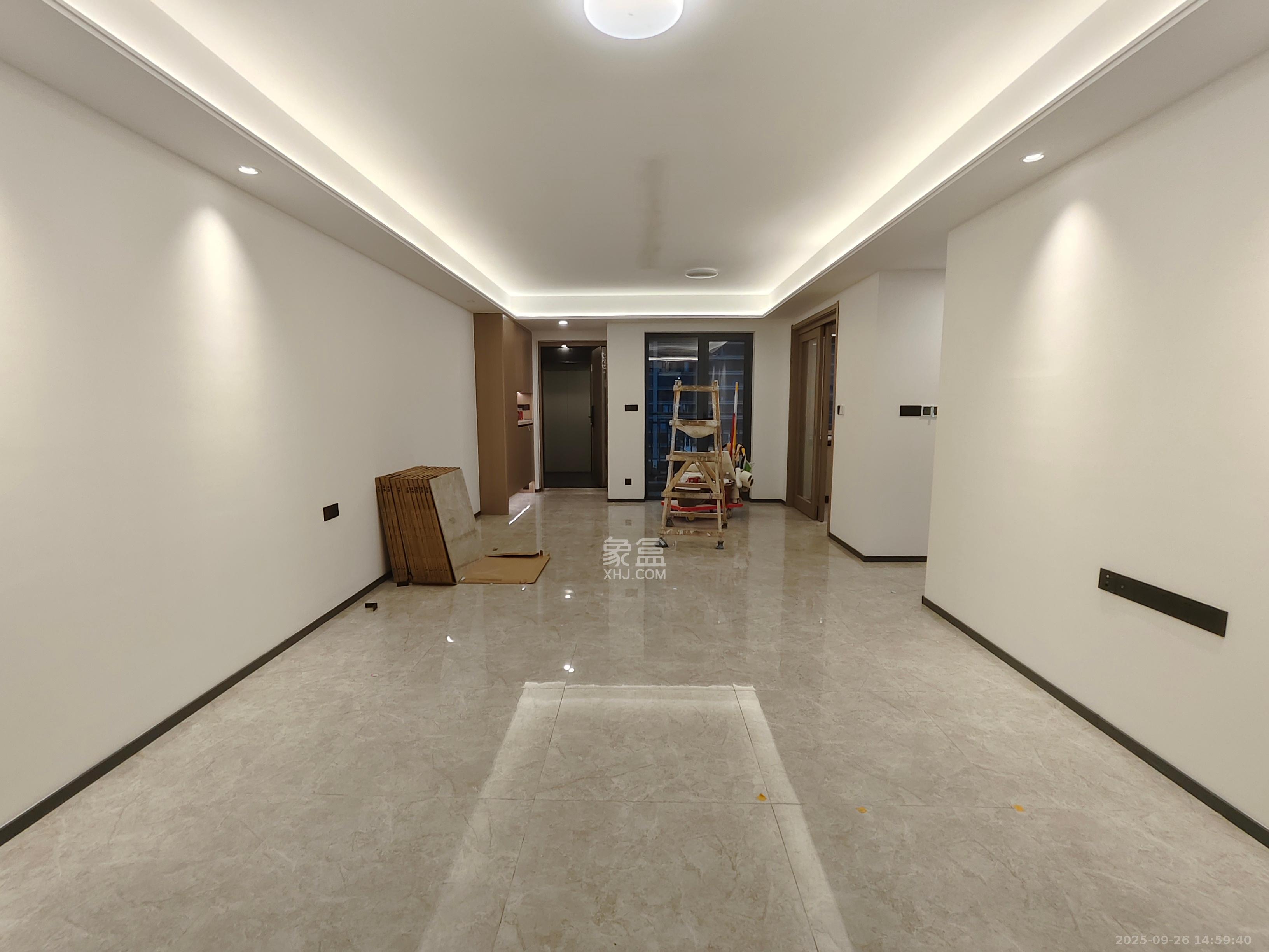 德奥上河城章 4室2厅2卫 3900.0元/月 德奥上河城章 4室2厅2卫 3900.0元/月室内图