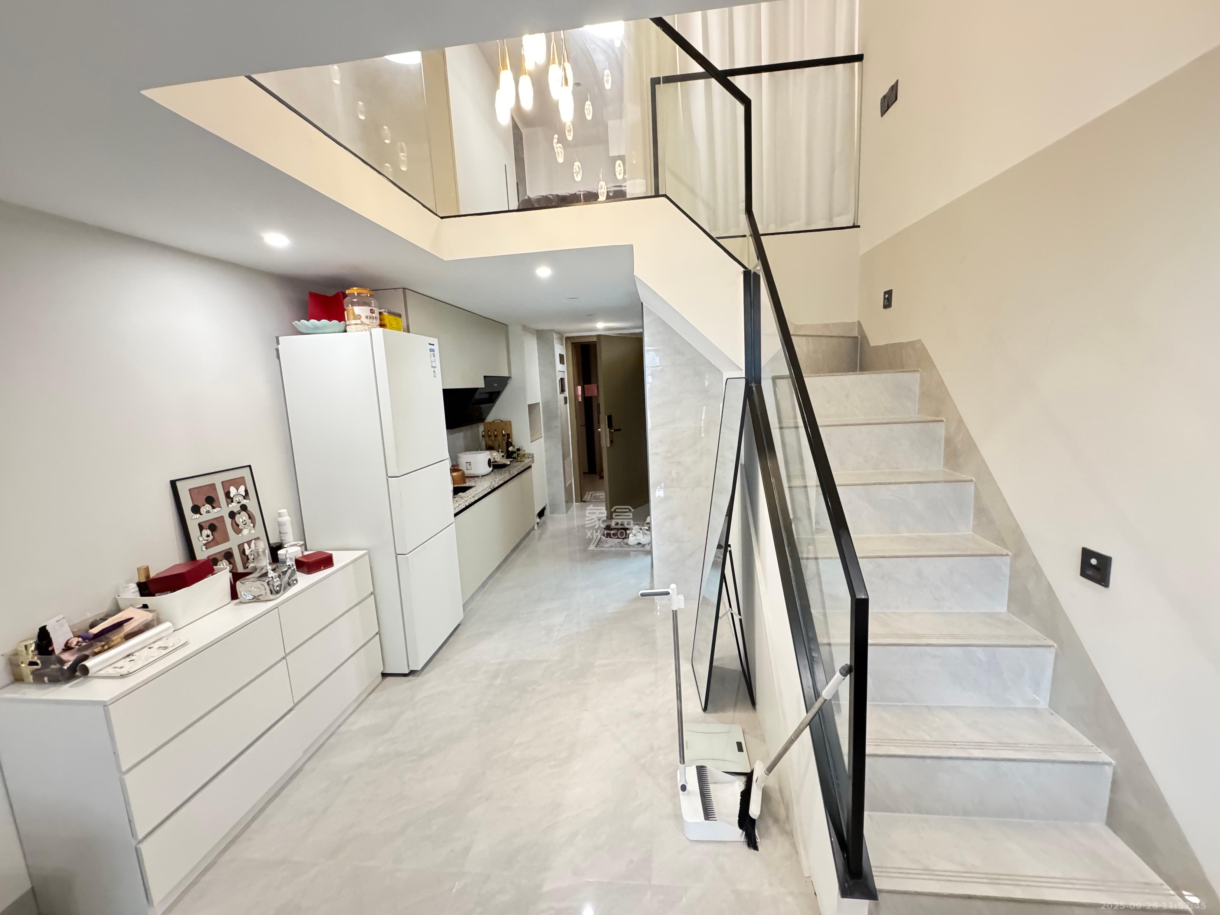 时代MOMA云PARK 2室1厅1卫 2500.0元/月 时代MOMA云PARK 2室1厅1卫 2500.0元/月室内图