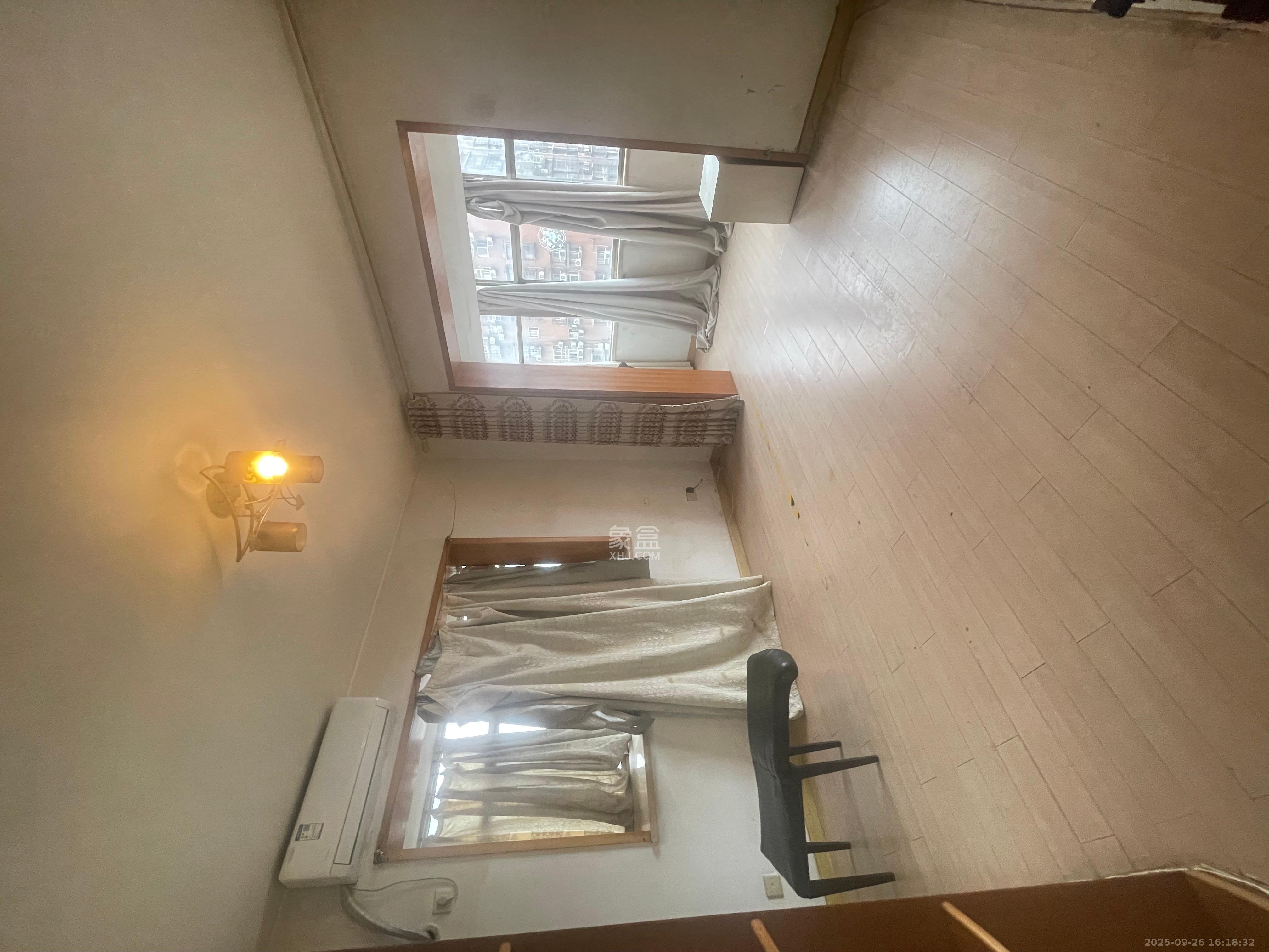 王府井公寓(福源公寓) 3室1厅2卫 4000.0元/月 王府井公寓(福源公寓) 3室1厅2卫 4000.0元/月室内图