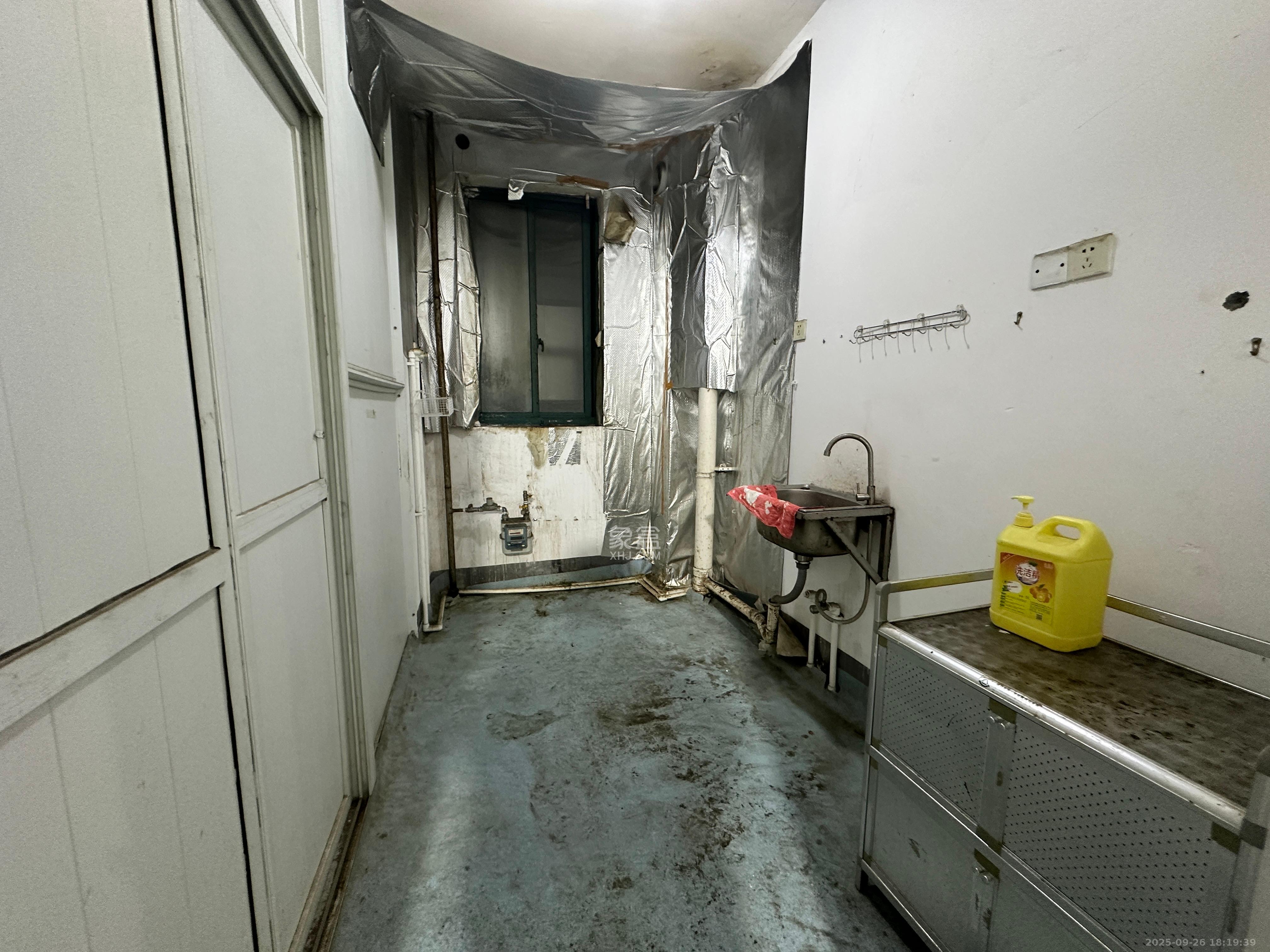 上林紫郡(锦顺和园) 3室2厅2卫 1500.0元/月 上林紫郡(锦顺和园) 3室2厅2卫 1500.0元/月室内图