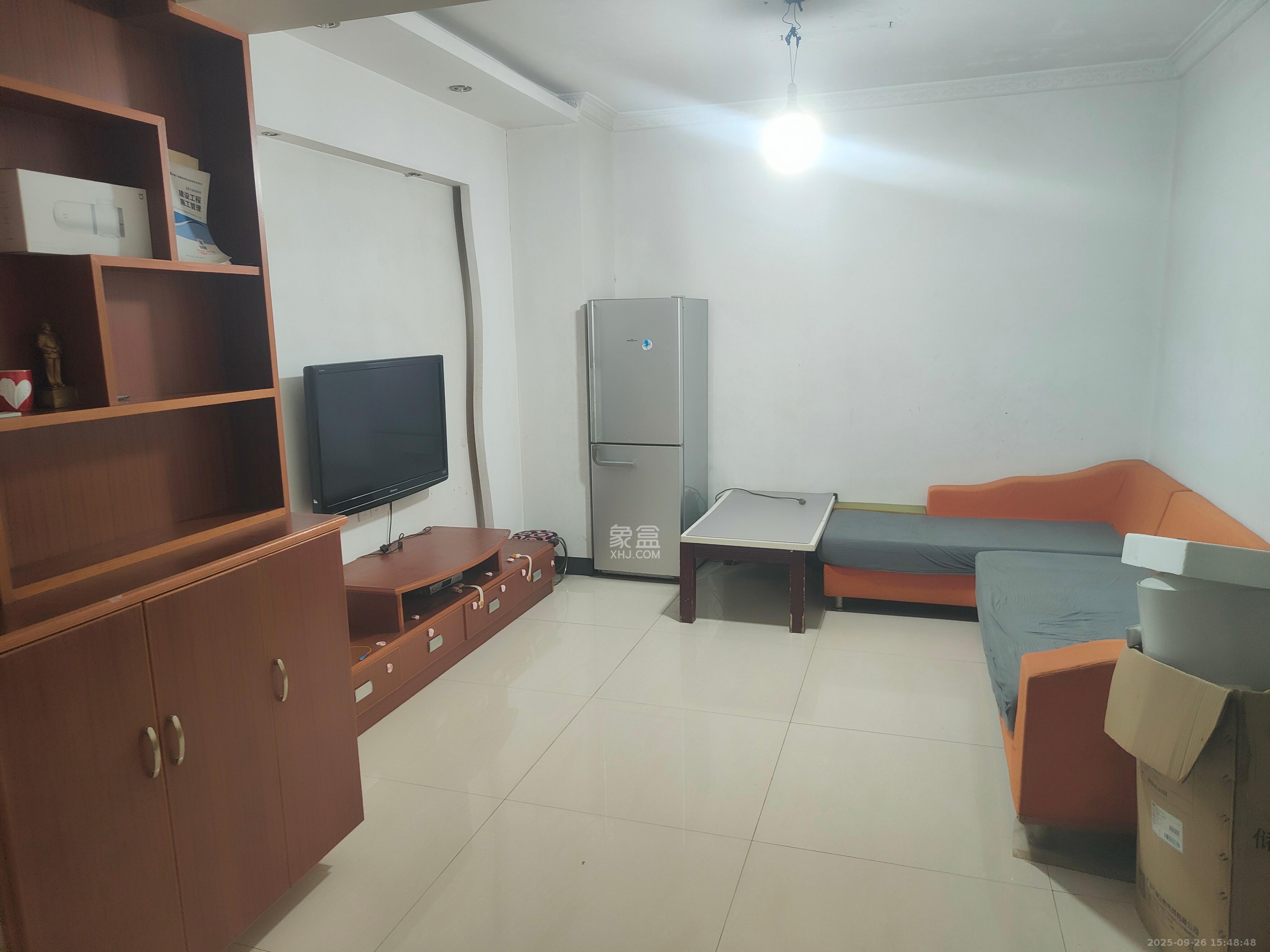 佳美星城 2室1厅1卫 1600.0元/月 佳美星城 2室1厅1卫 1600.0元/月室内图