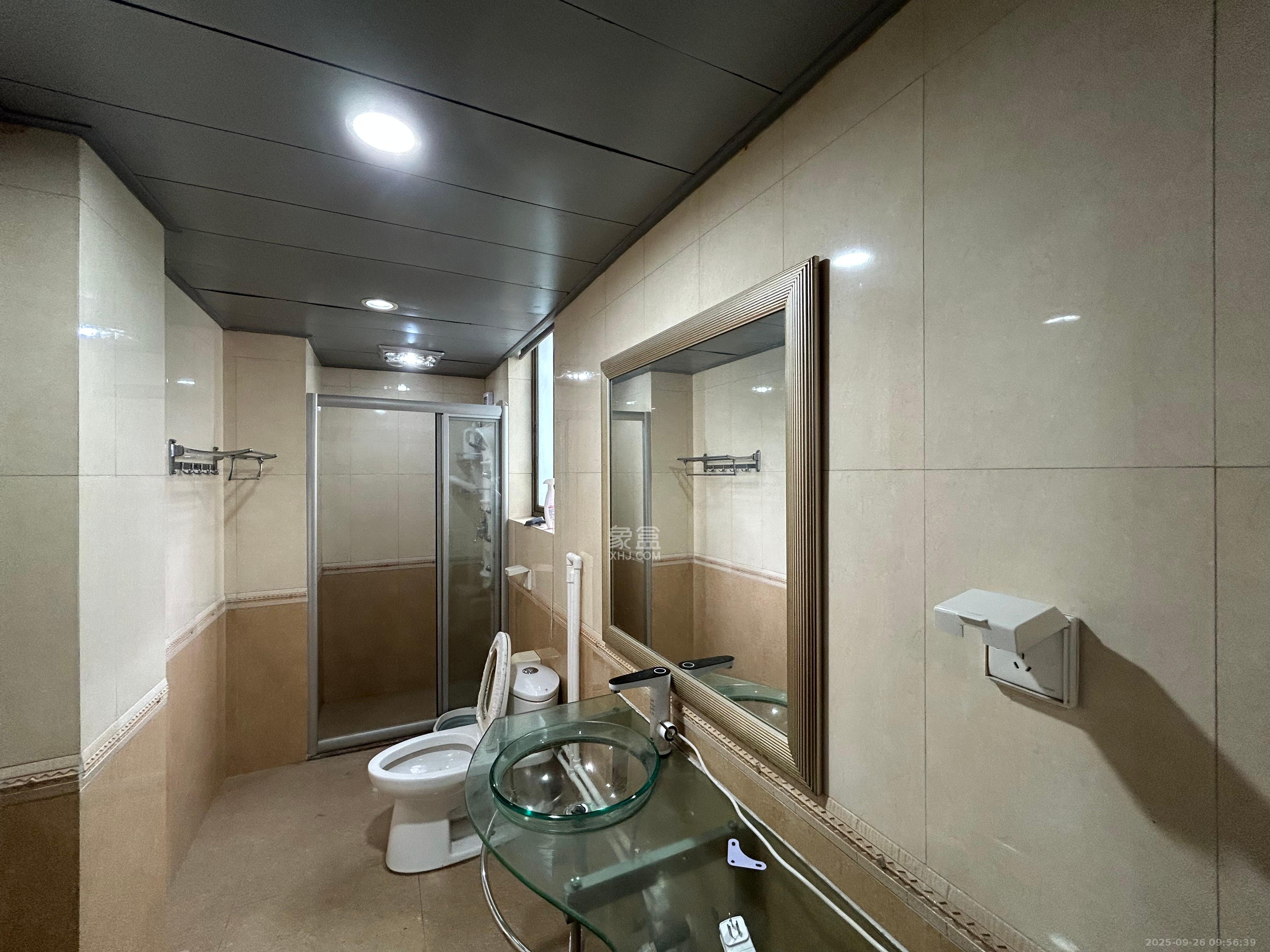 碧桂园威尼斯城 5室2厅3卫 5400.0元/月 碧桂园威尼斯城 5室2厅3卫 5400.0元/月室内图