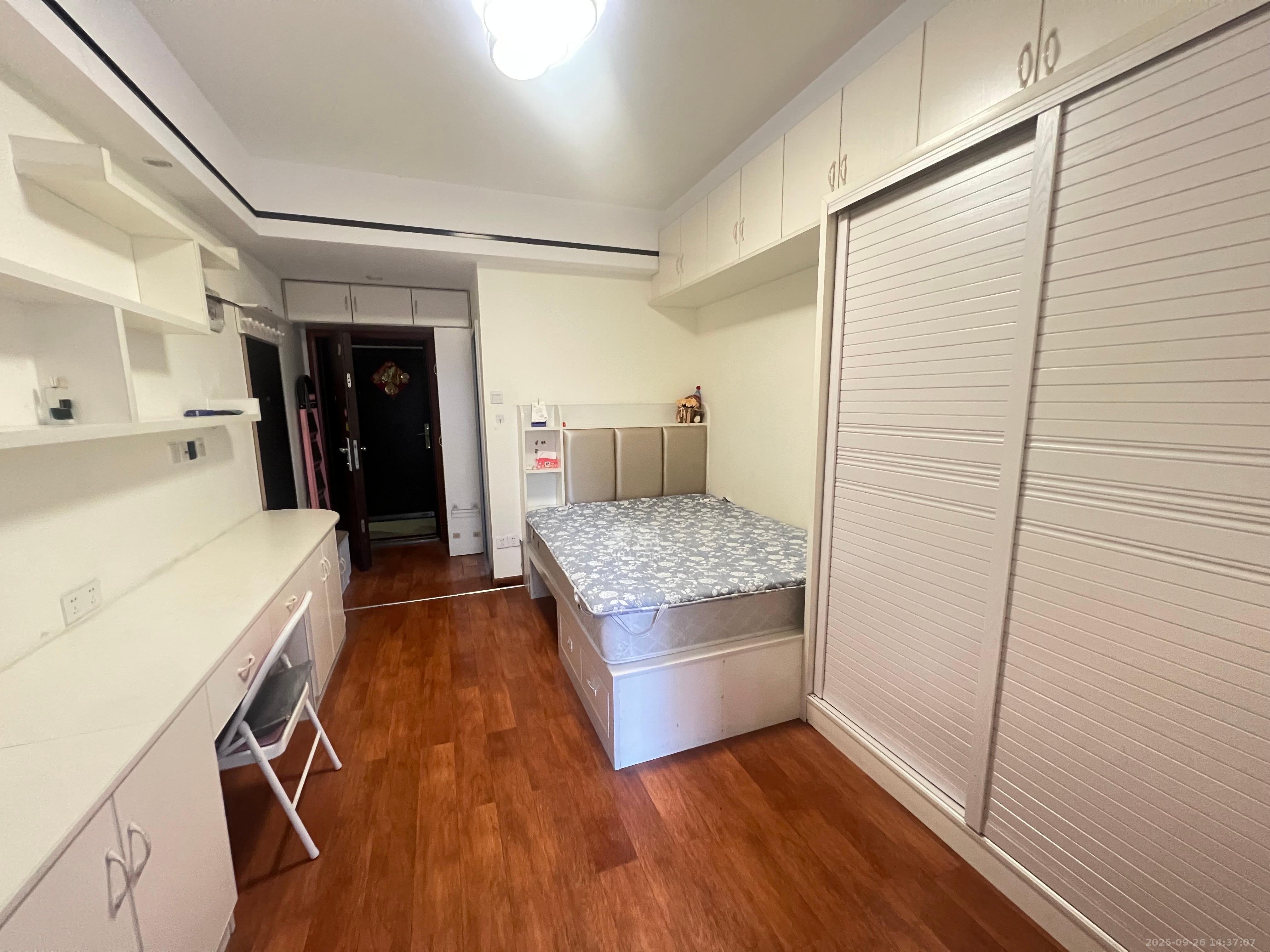 长盛上东区  1室1厅1卫   1400.00元/月室内图