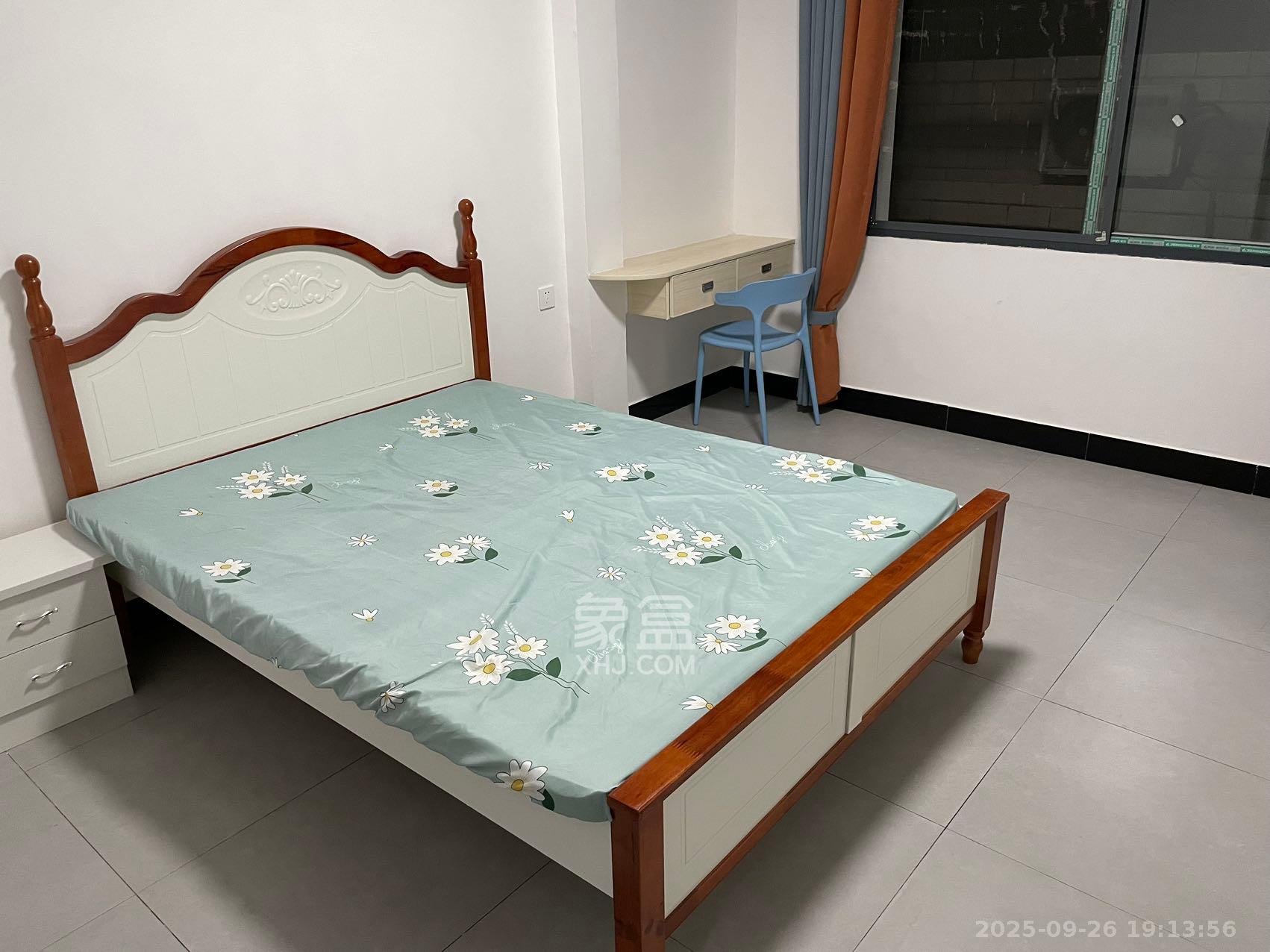 解放四村散盘  1室1厅1卫    1000.0元/月室内图