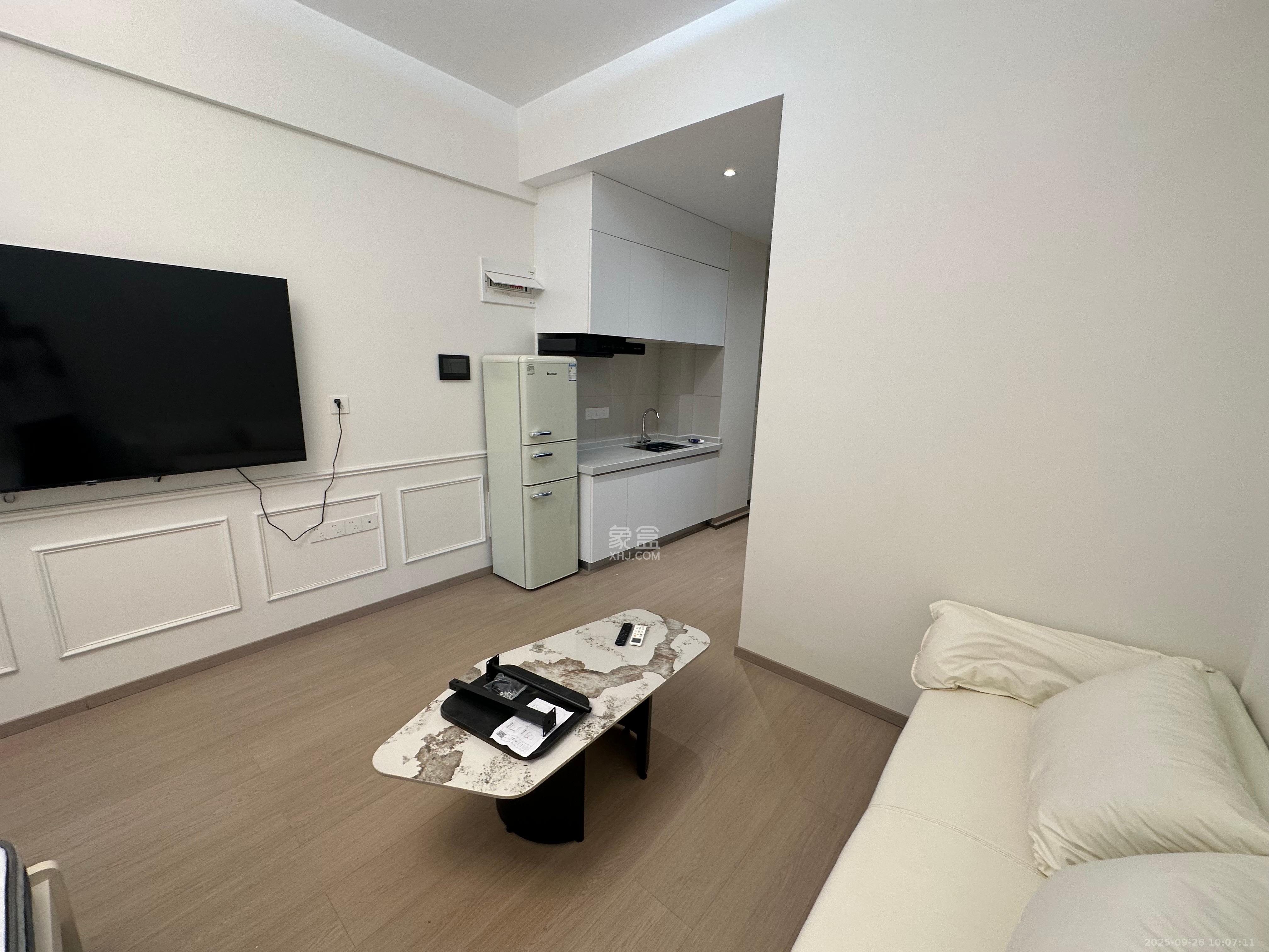 华润置地中心 1室1厅1卫 2700.0元/月 华润置地中心 1室1厅1卫 2700.0元/月室内图