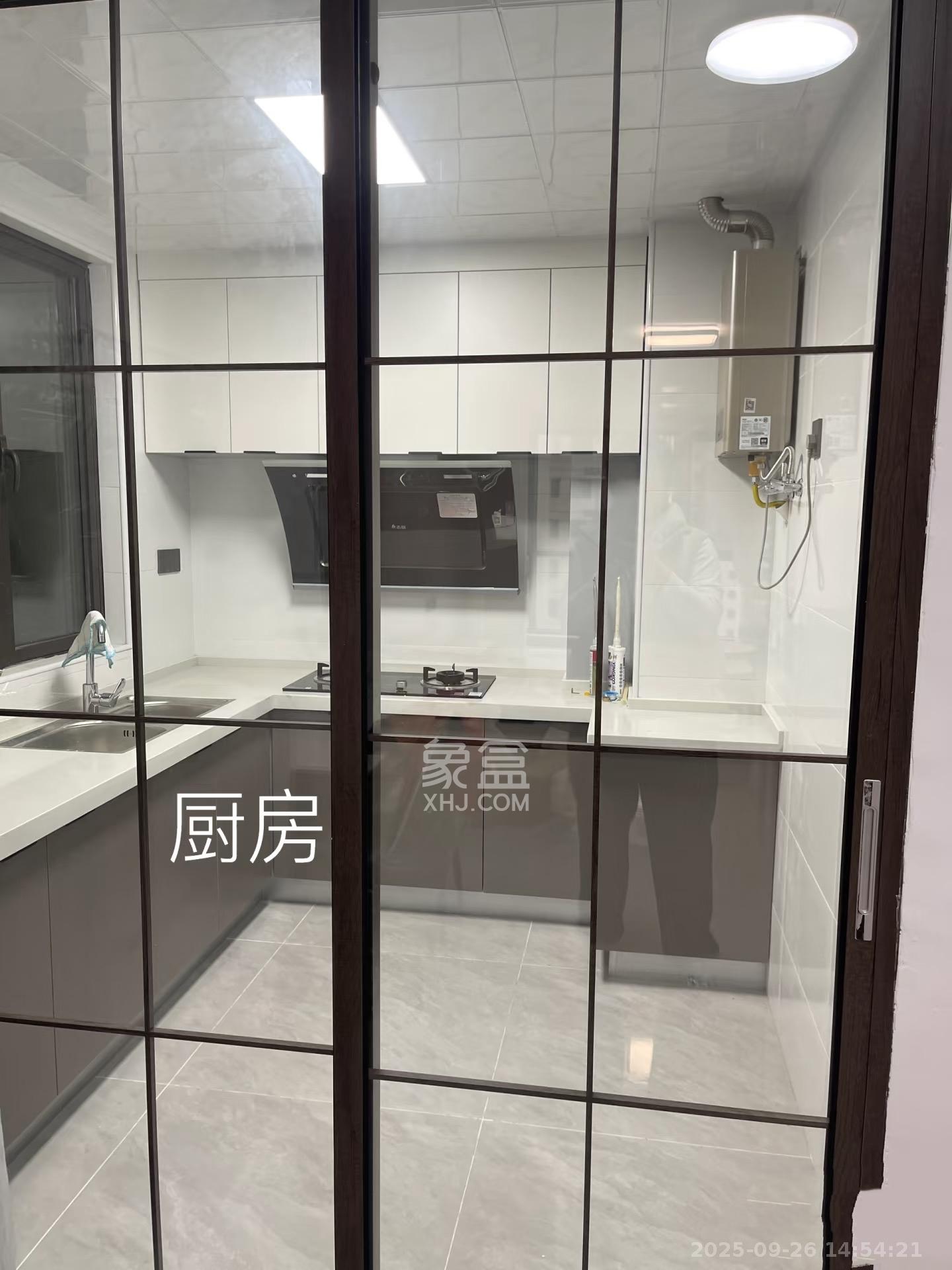 旭辉国悦府  3室2厅2卫    3200.0元/月室内图