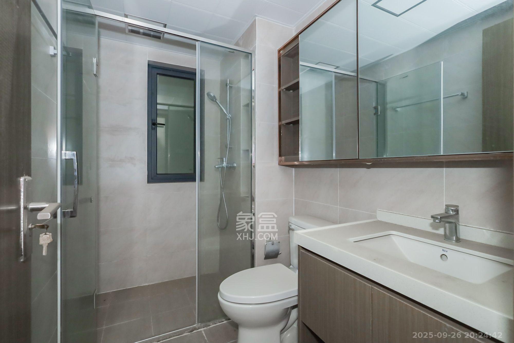 滨江府1913  4室2厅2卫    4000.0元/月室内图