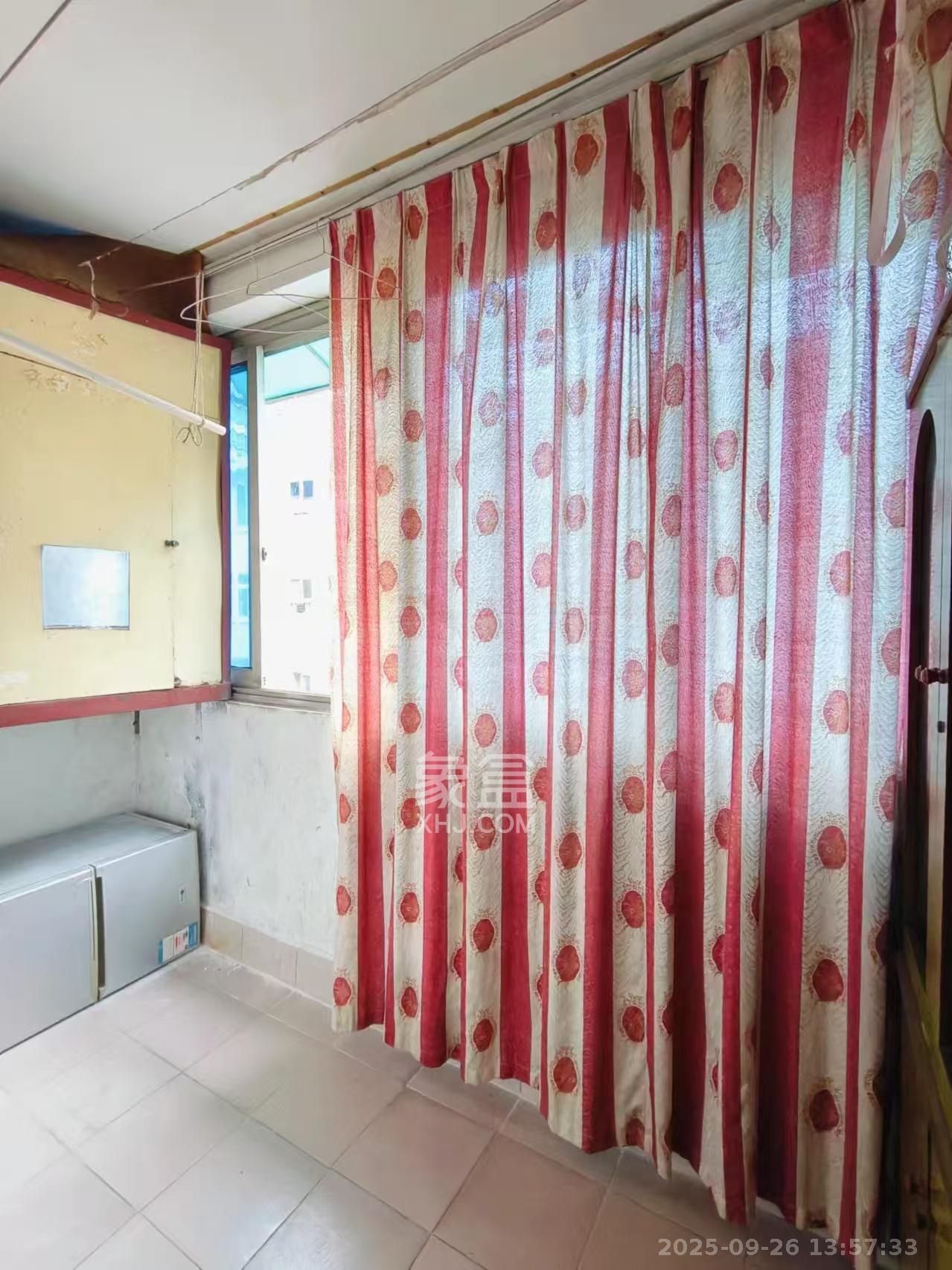 乔庄社区 1室1厅1卫 1200.0元/月 乔庄社区 1室1厅1卫 1200.0元/月室内图