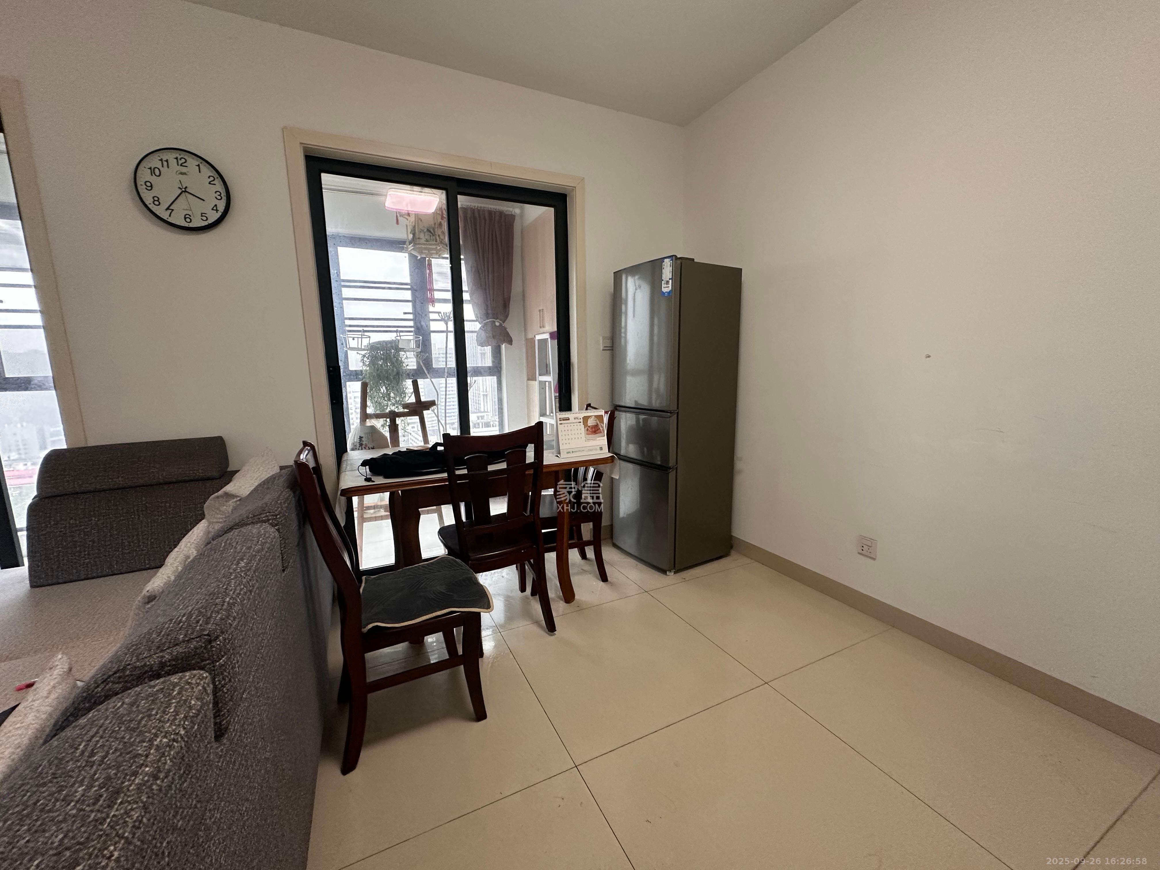 建发中央公园(建发美地) 3室2厅1卫 3000.0元/月 建发中央公园(建发美地) 3室2厅1卫 3000.0元/月室内图