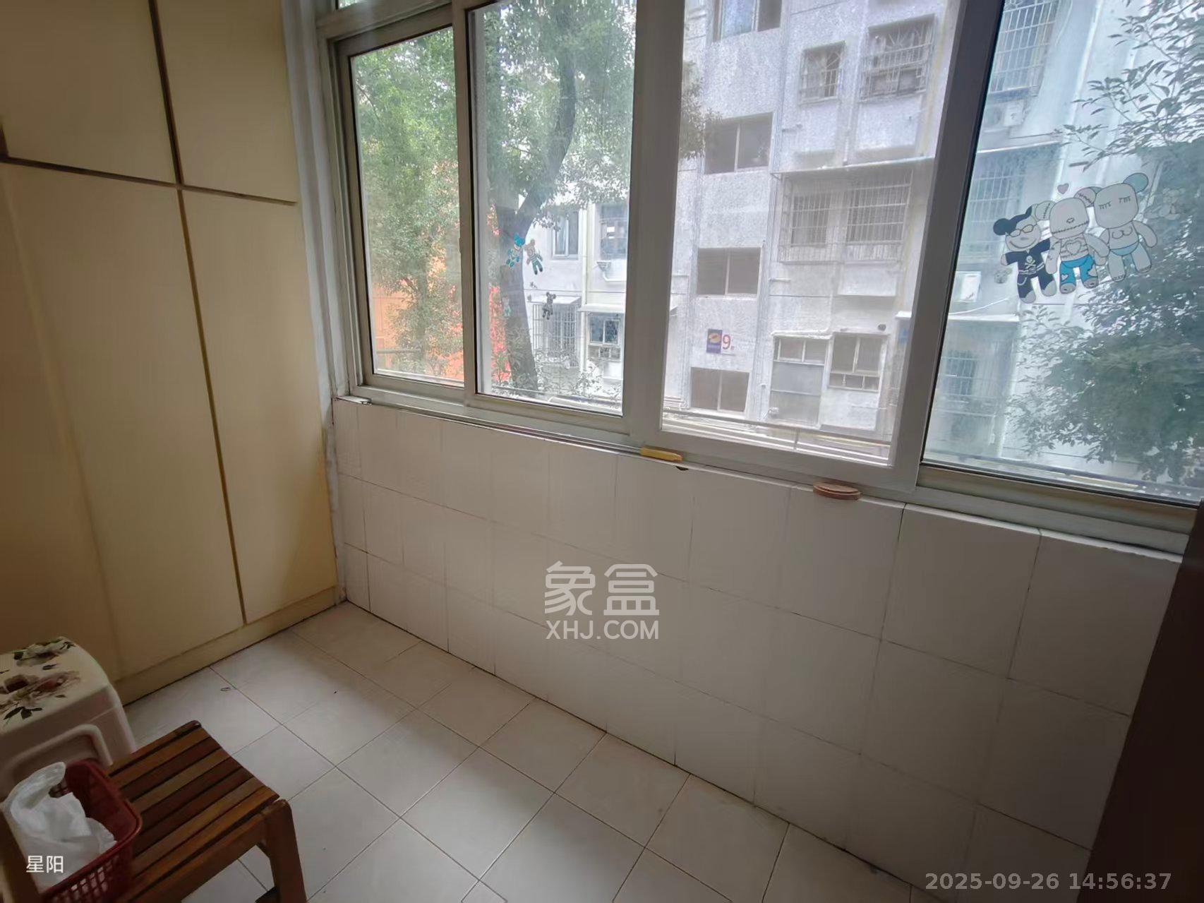 湖南电视台宿舍 1室0厅0卫 2200.0元/月 湖南电视台宿舍 1室0厅0卫 2200.0元/月室内图