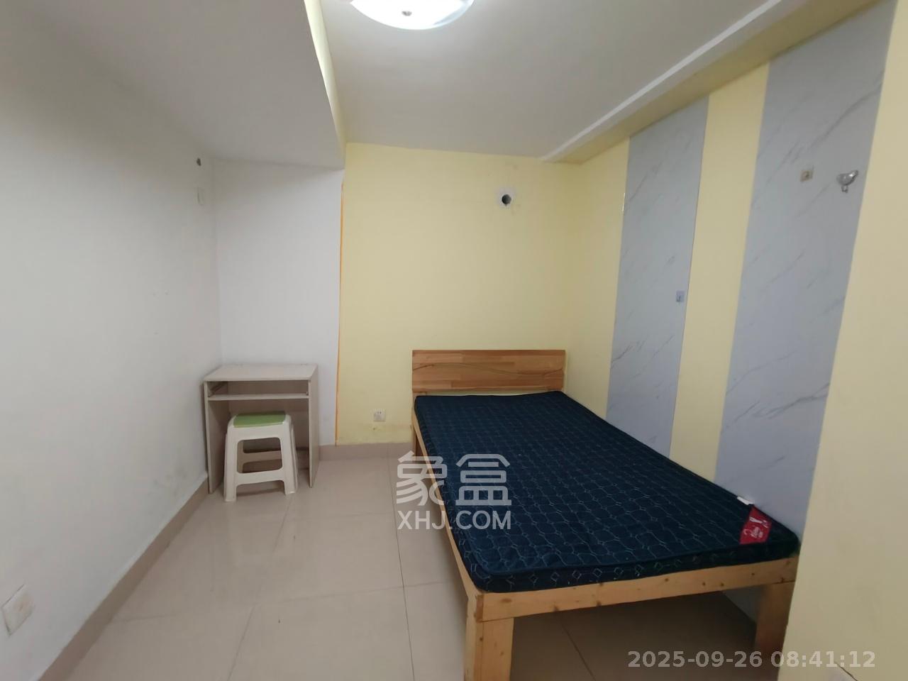 融圣国际  2室1厅1卫   1300.00元/月室内图