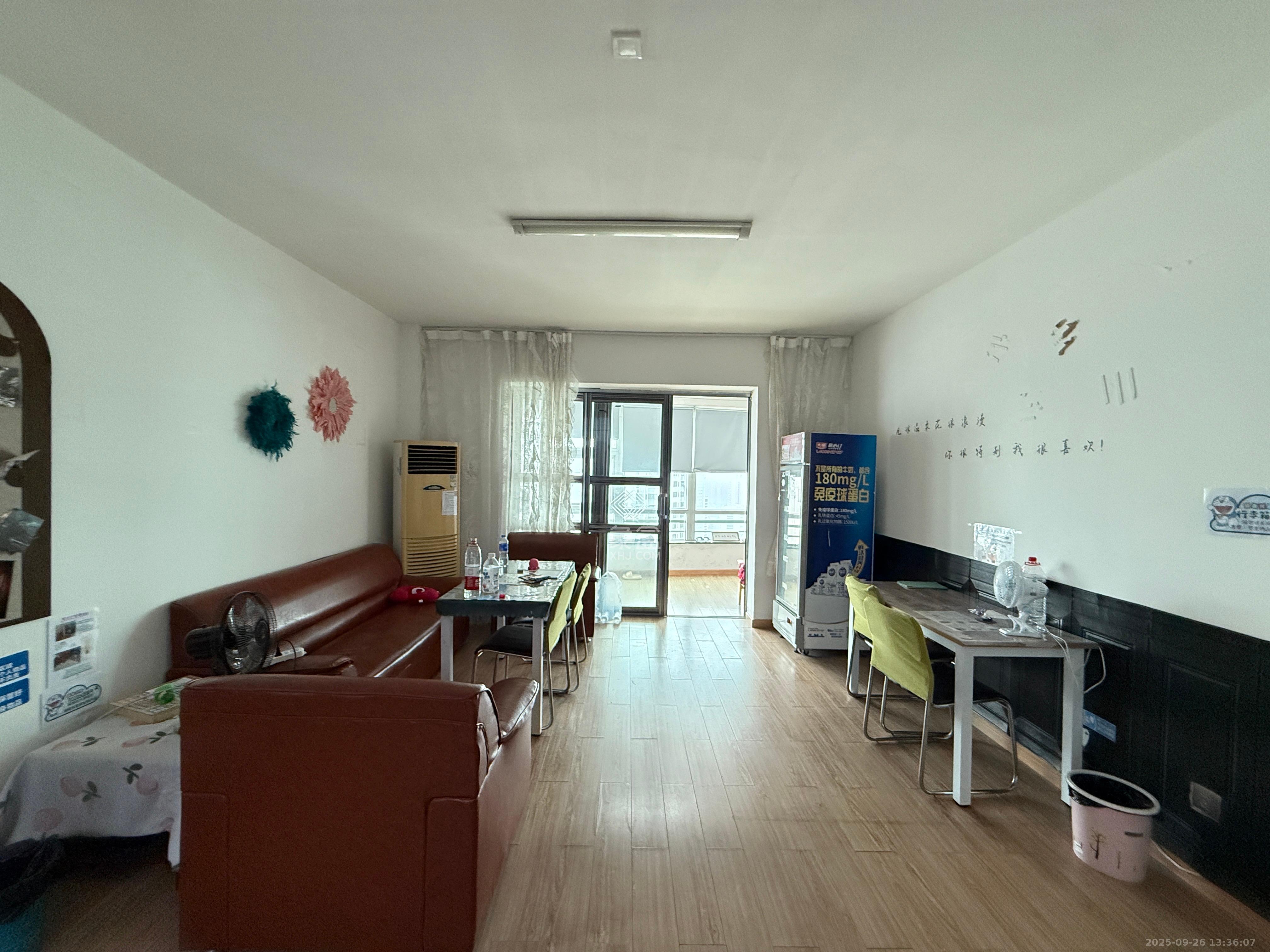 佳天国际新城 1室2厅1卫 3200.0元/月 佳天国际新城 1室2厅1卫 3200.0元/月室内图