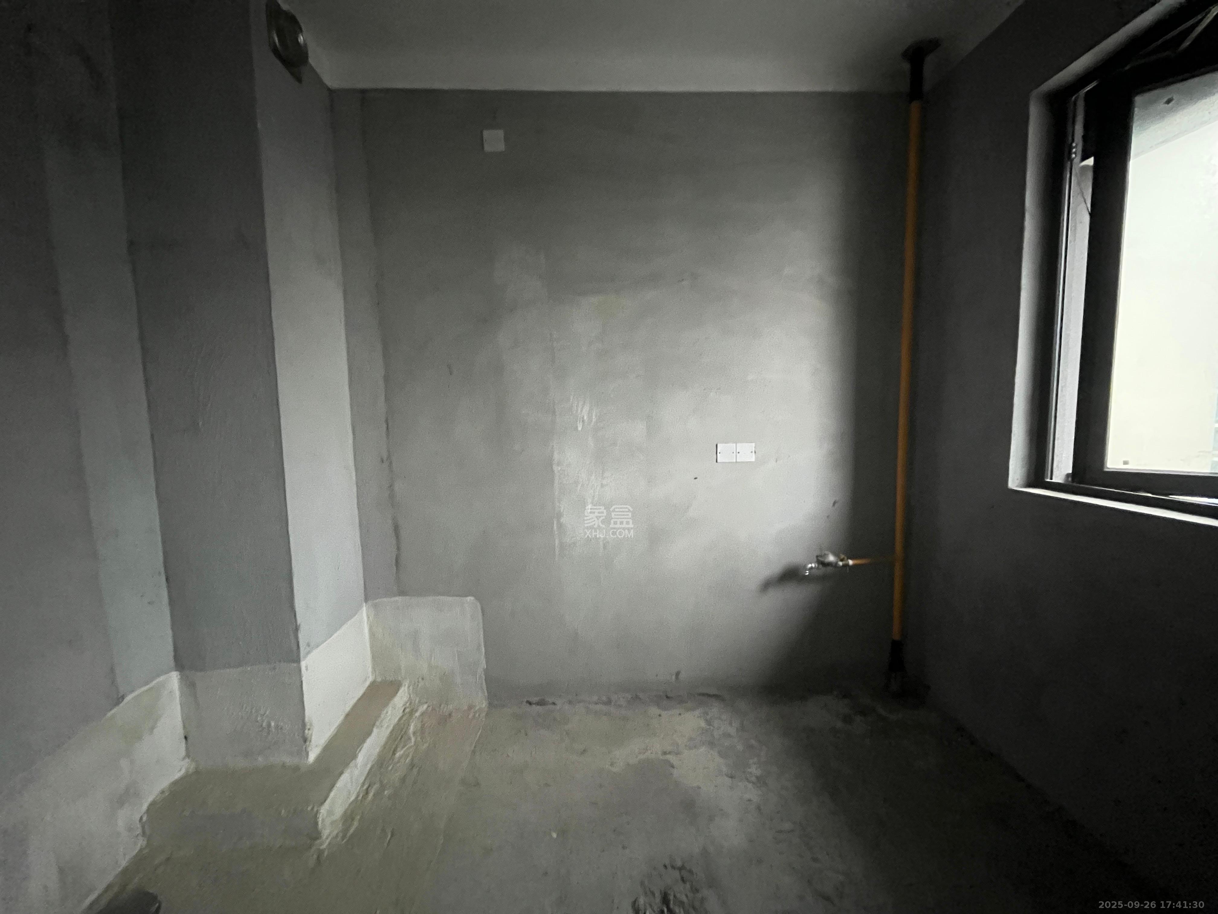 融创会展上东区 4室2厅2卫 900.0元/月 融创会展上东区 4室2厅2卫 900.0元/月室内图