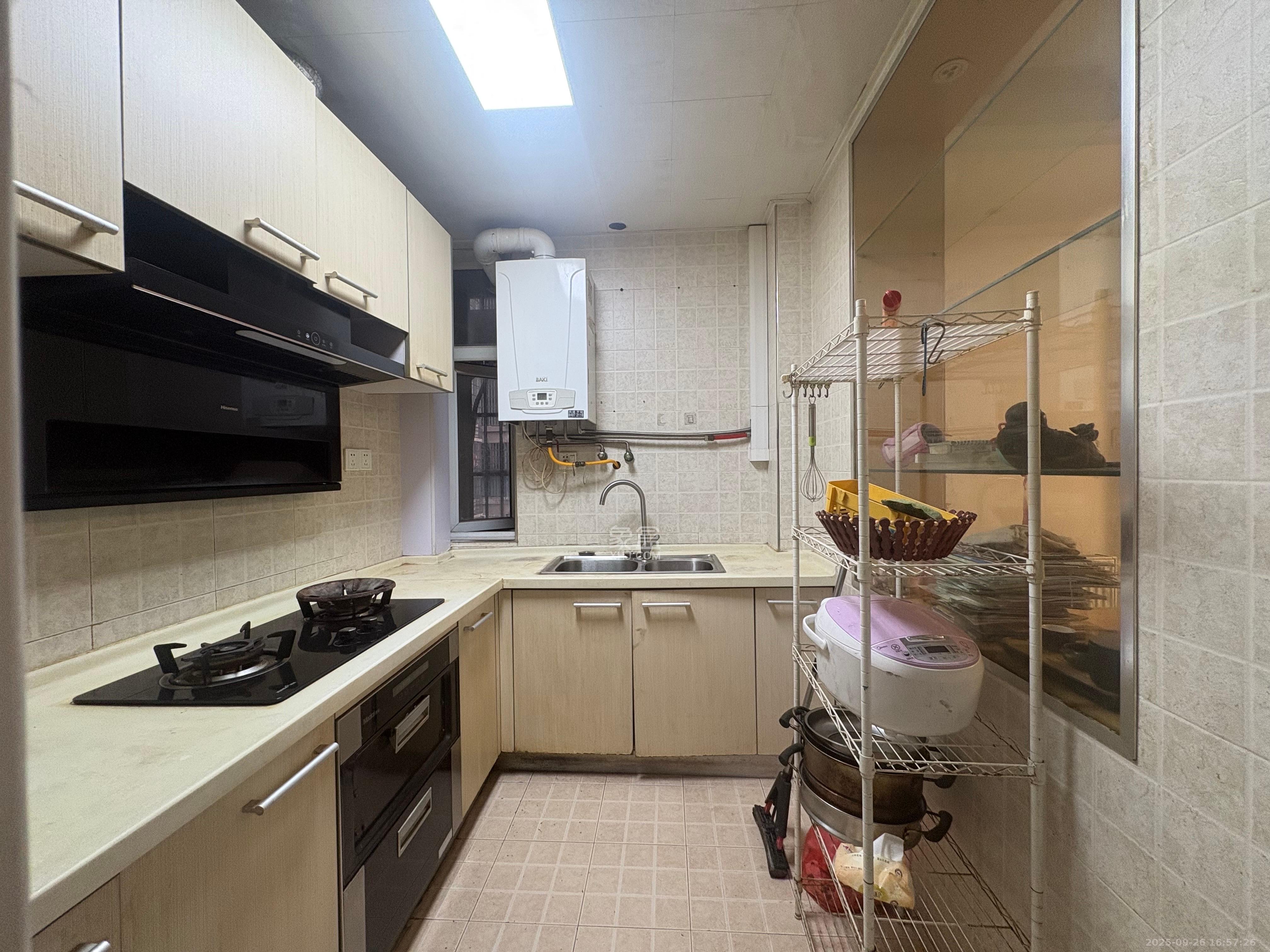 筑梦佳园  3室2厅1卫    1800.0元/月室内图