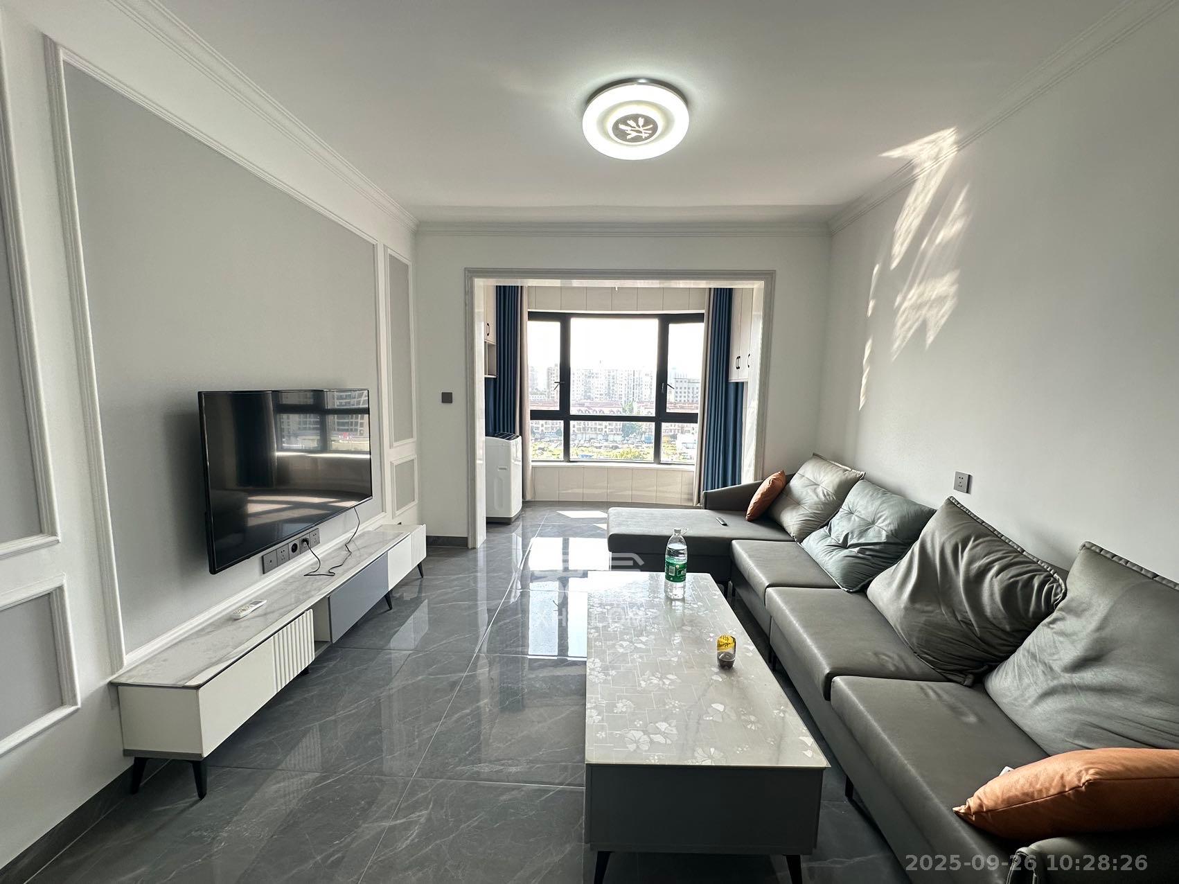 嘉雨兴园 2室1厅1卫 2800.0元/月 嘉雨兴园 2室1厅1卫 2800.0元/月室内图