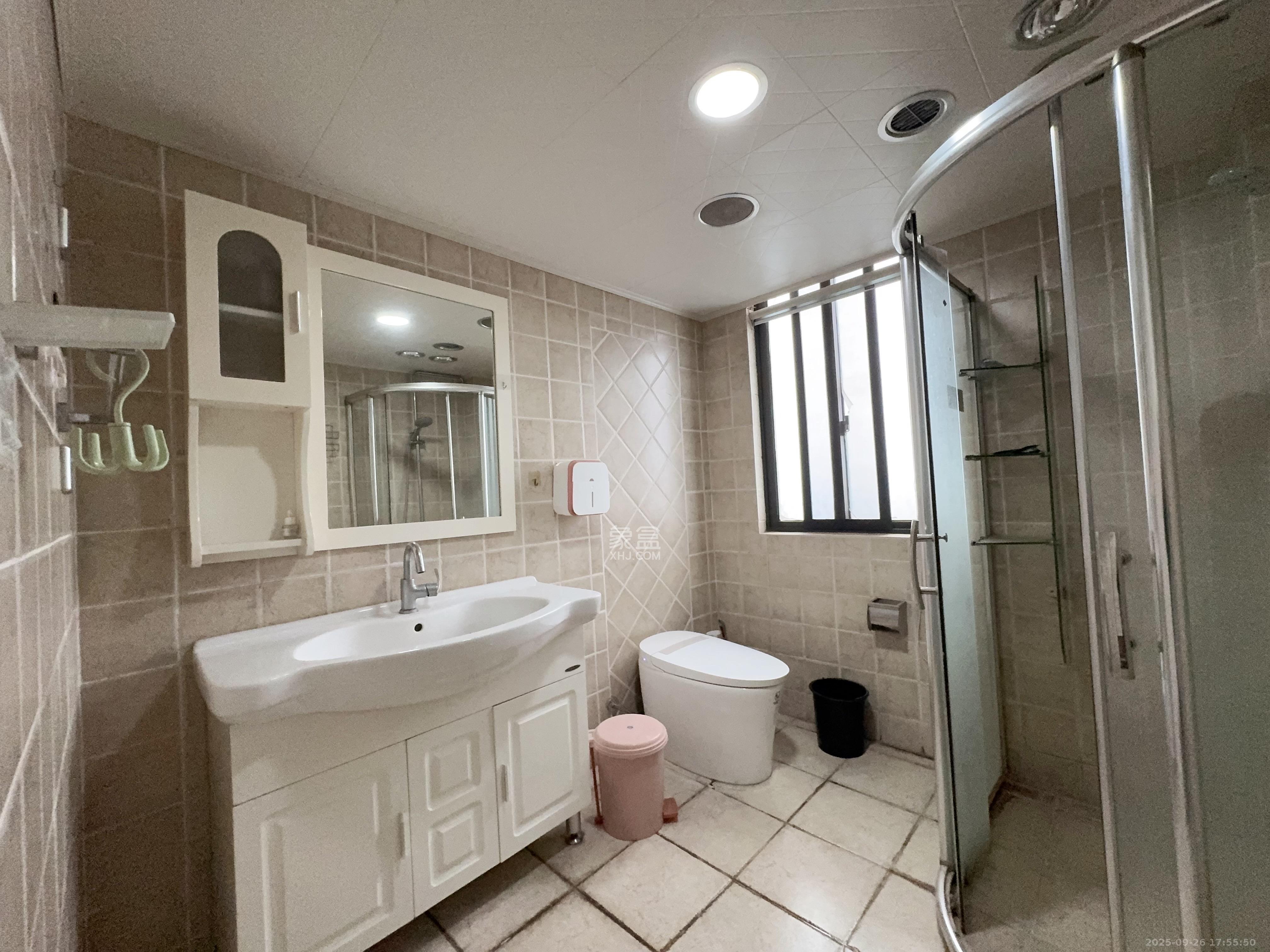 博林金谷  3室2厅1卫    3200.0元/月室内图