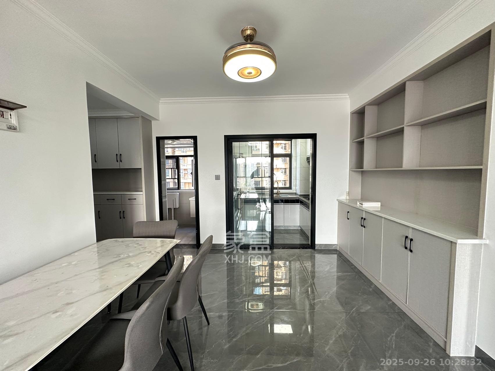 嘉雨兴园 2室1厅1卫 2800.0元/月 嘉雨兴园 2室1厅1卫 2800.0元/月室内图