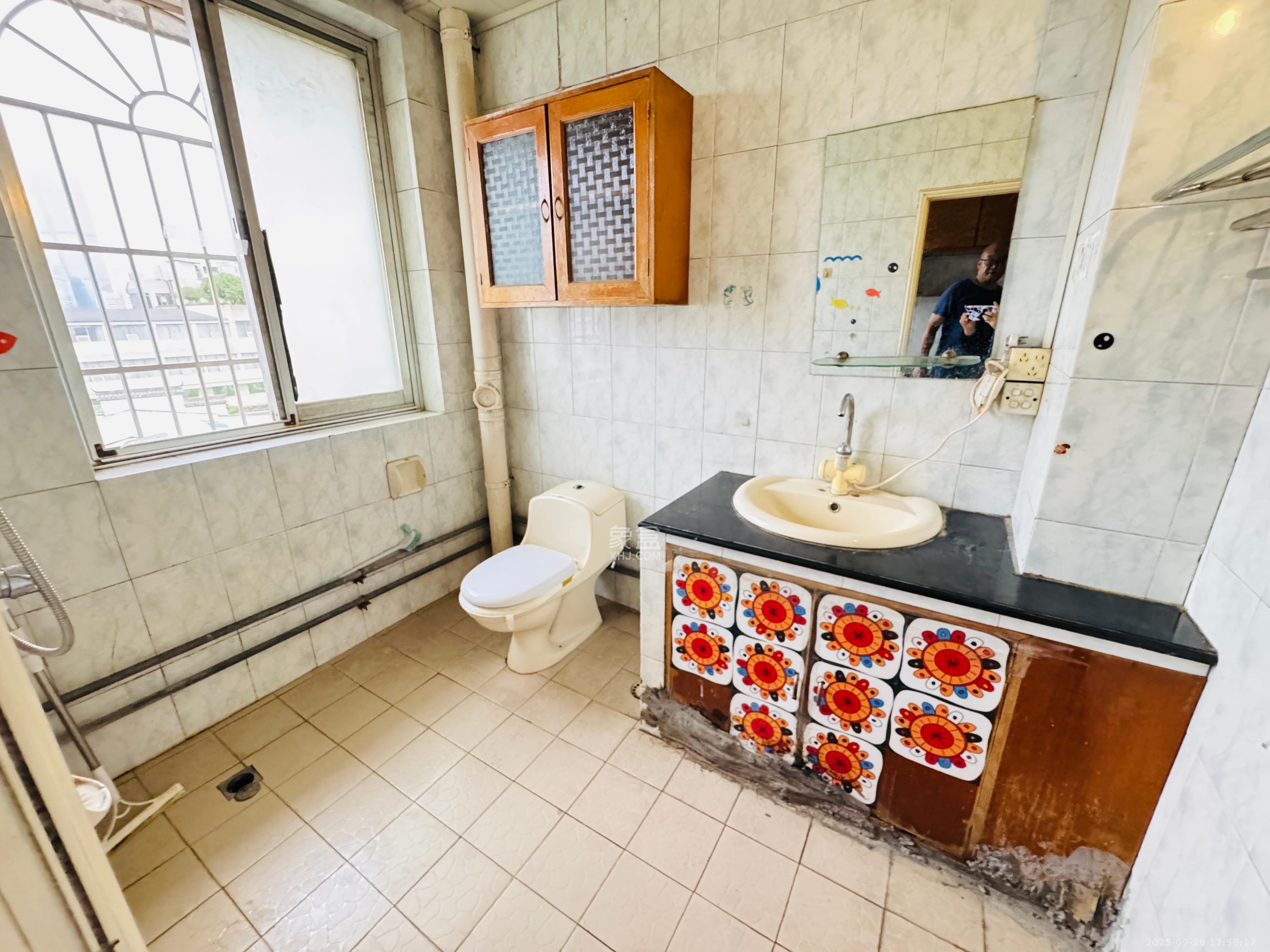 长沙市人防办宿舍(席草田22号) 2室1厅1卫 1600.0元/月 长沙市人防办宿舍(席草田22号) 2室1厅1卫 1600.0元/月室内图