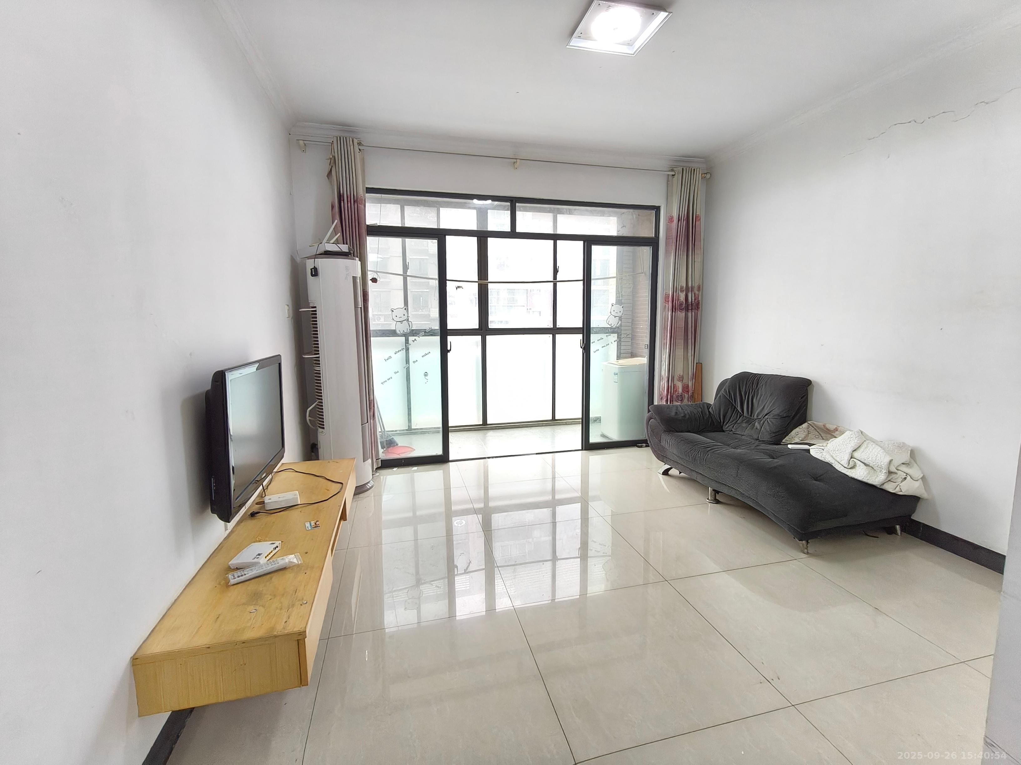 星城映象 2室2厅1卫 1800.0元/月 星城映象 2室2厅1卫 1800.0元/月室内图