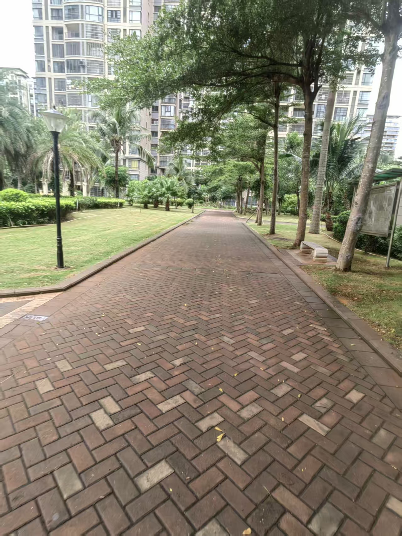 五源河公寓B区 3室2厅2卫 2200.0元/月 五源河公寓B区 3室2厅2卫 2200.0元/月小区图