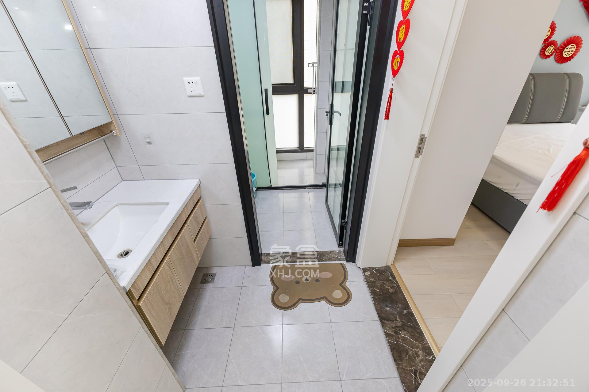 明发阅江悦府 2室2厅1卫 78.0万 明发阅江悦府 2室2厅1卫 78.0万卫生间